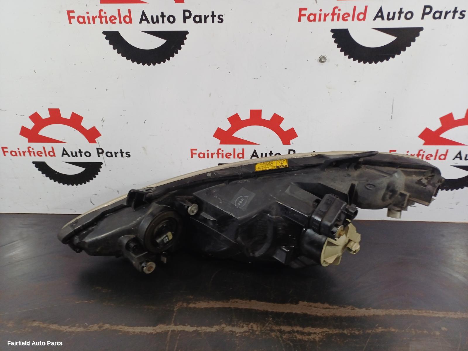 2000-2003 Toyota Estima Right Headlamp