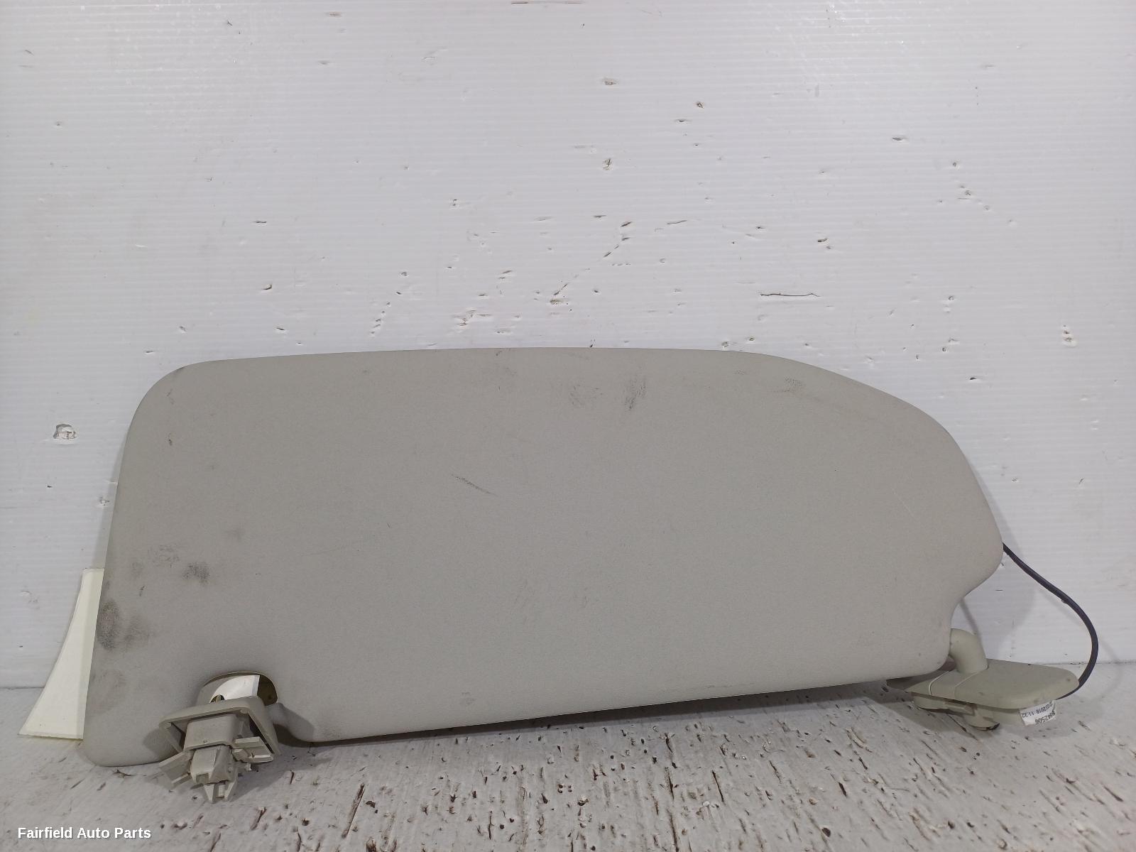 2017-2025 Volvo Xc60 Sunvisor