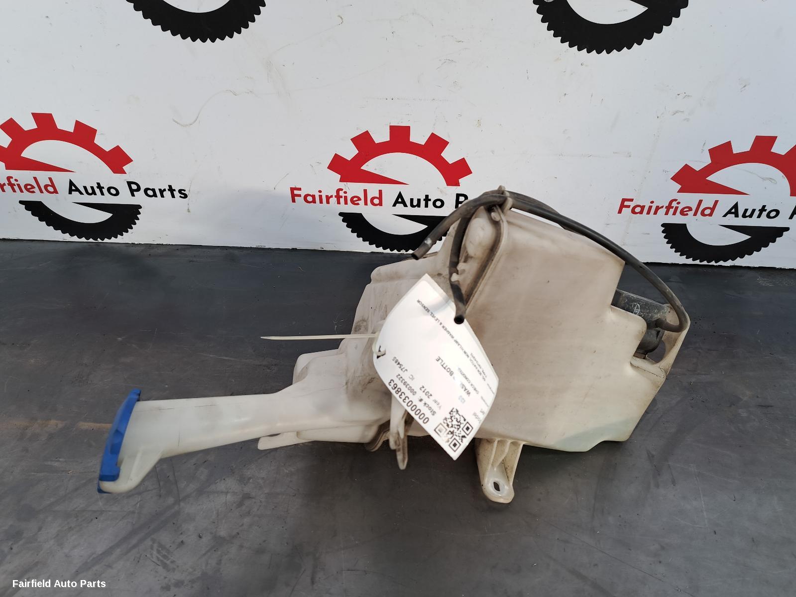 2012-2015 Hyundai I30 Washer Bottle