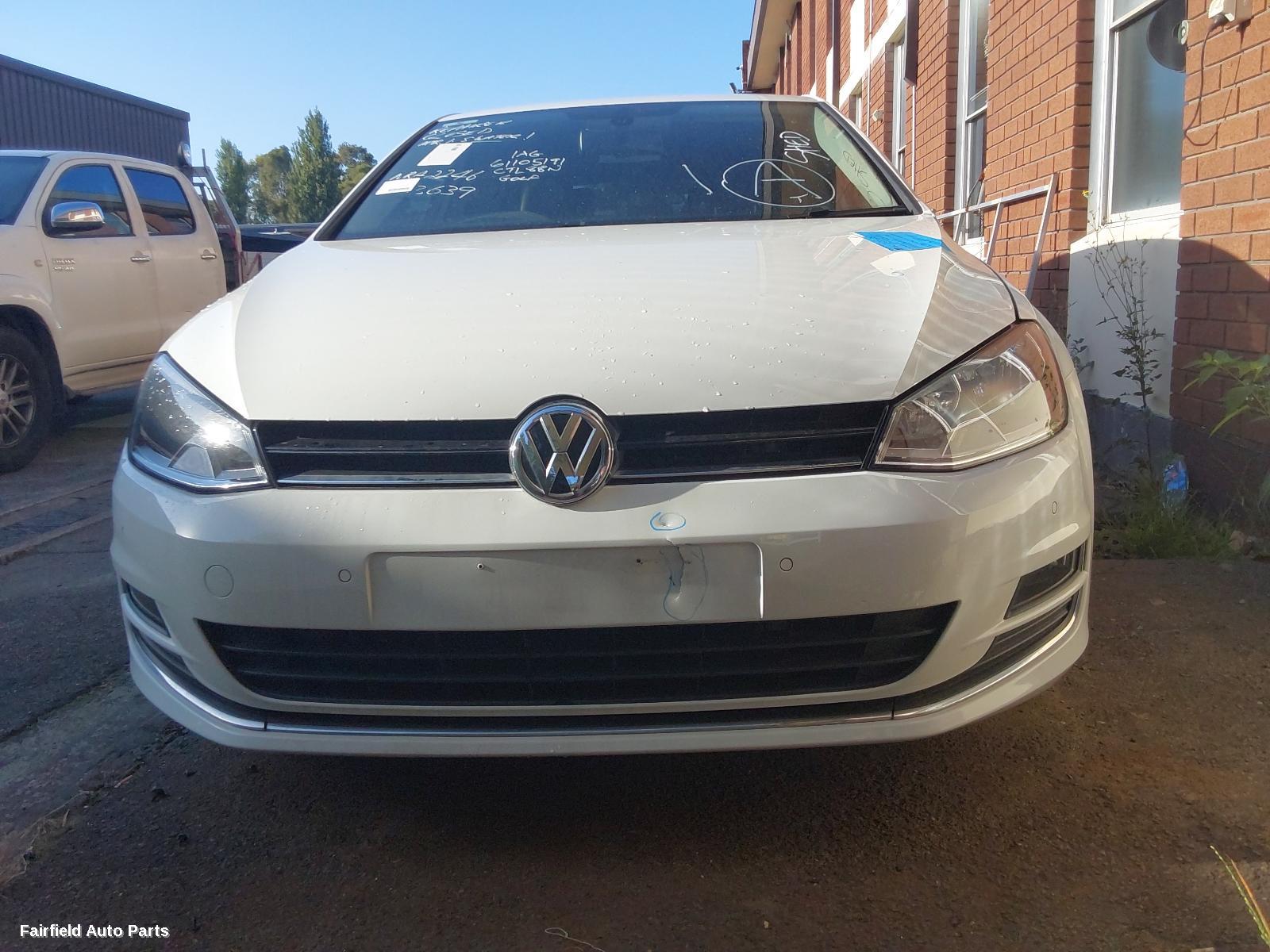 2013-2020 Volkswagen Golf Washer Bottle