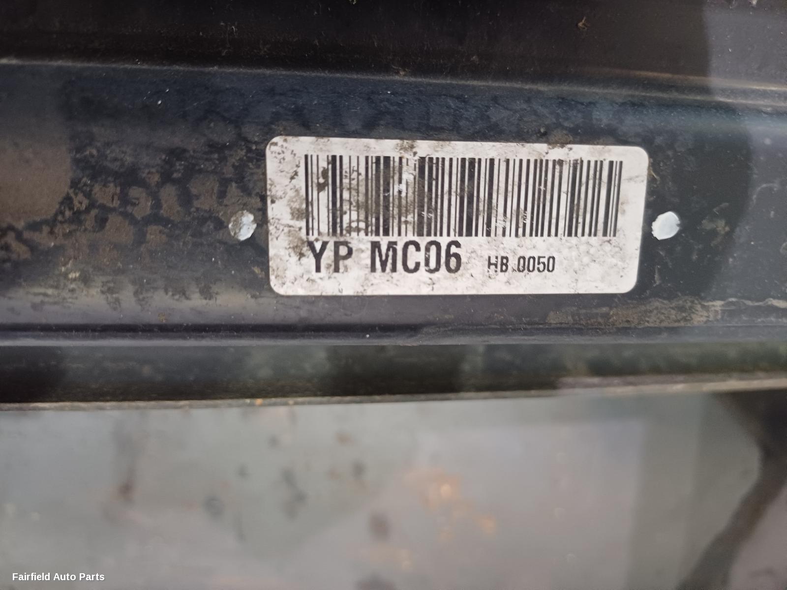 2018-2020 Kia Carnival/grand Carnival F Bar Reinforc Brack