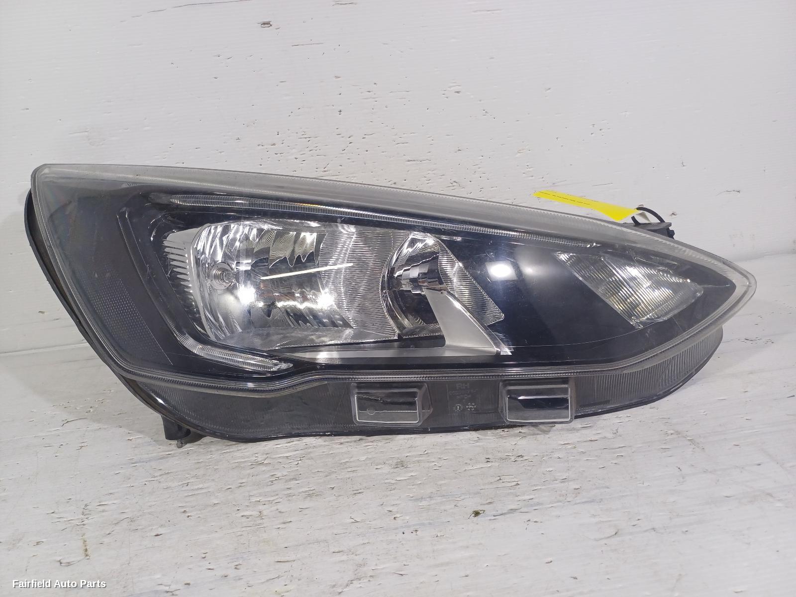 2018-2022 Ford Focus Right Headlamp