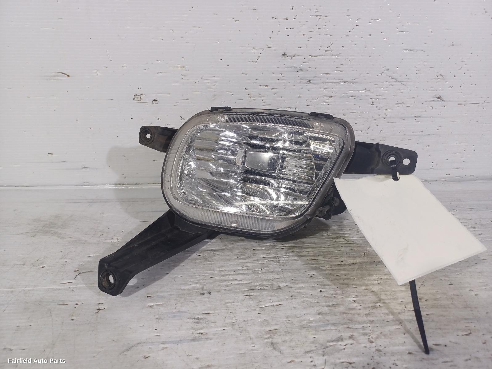 2014-2018 Kia Carnival/grand Carnival Right Indicator Fog Side