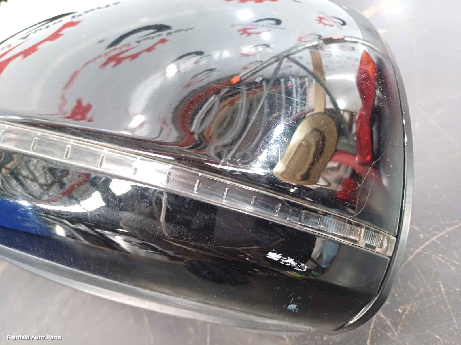 2006-2009 Audi Q7 Left Door Mirror