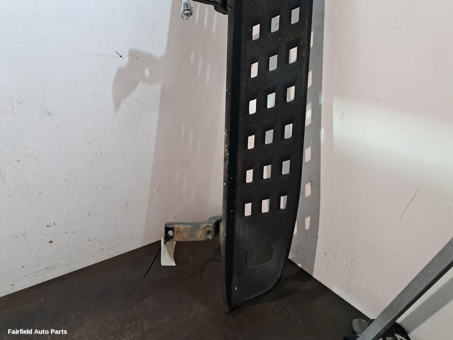 2018-2022 Ford Ranger Side Step Skirt