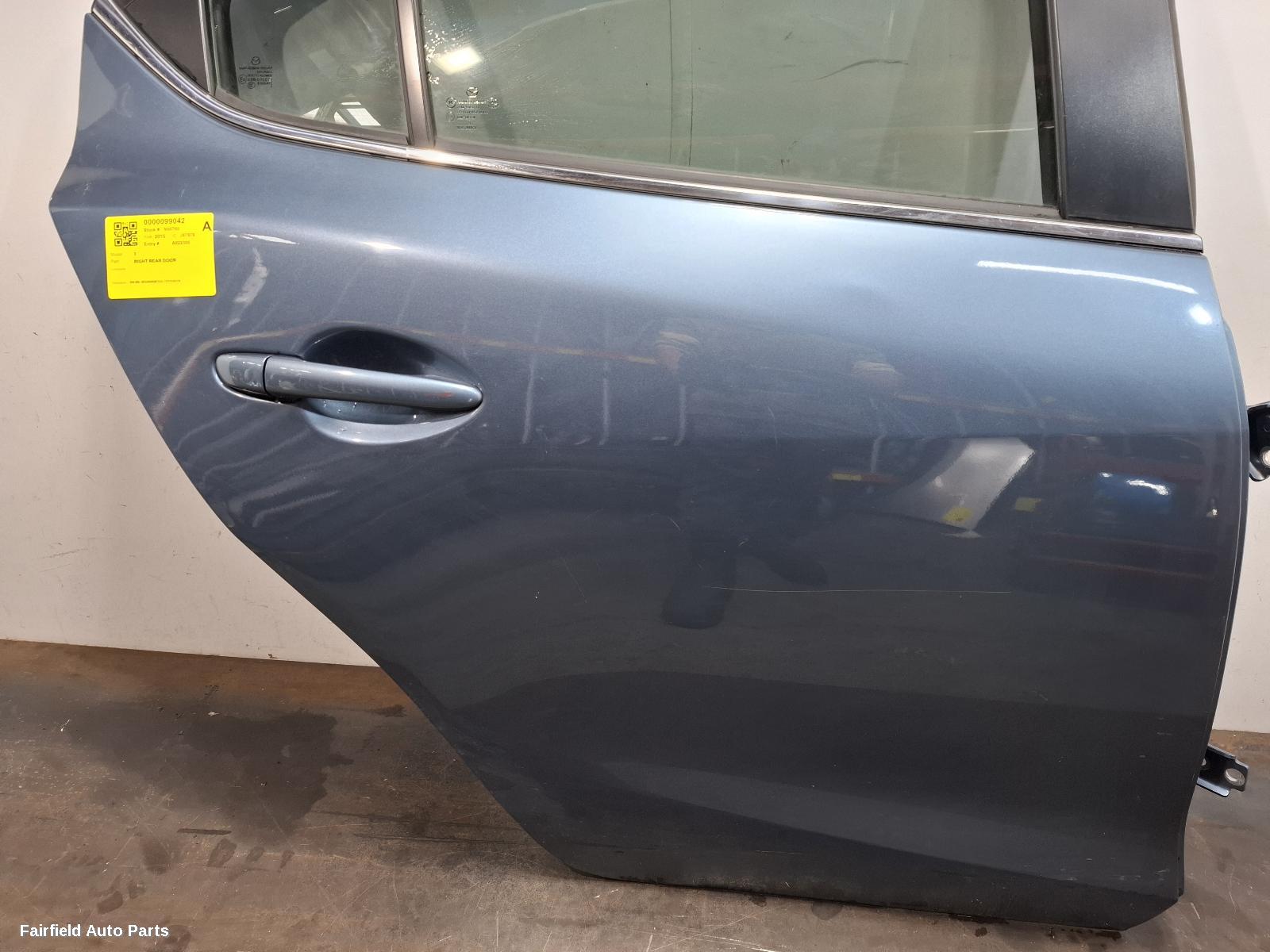 2013-2019 Mazda 3 Right Rear Door Sliding