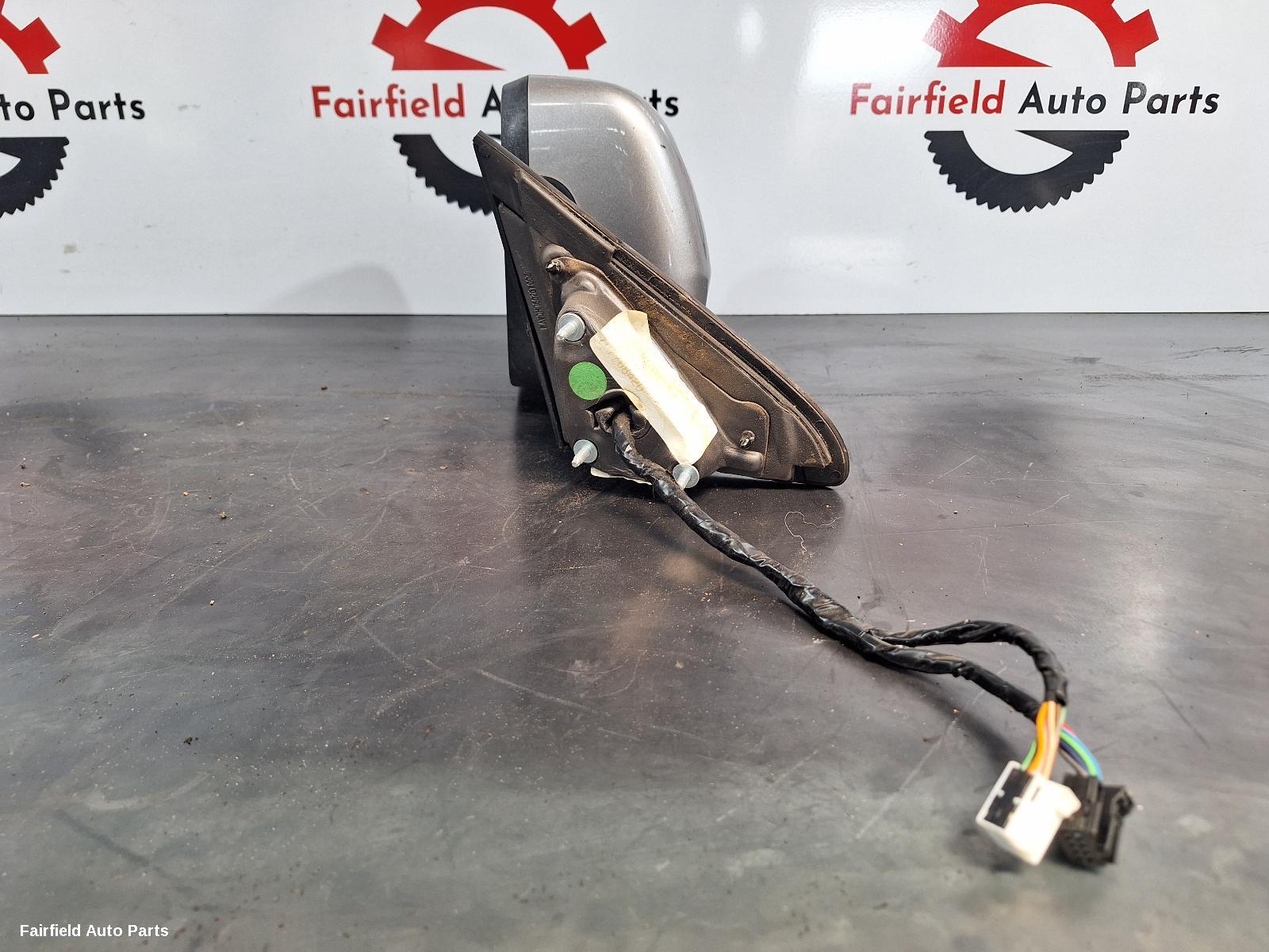 2013-2016 Jeep Grandcherokee Left Door Mirror