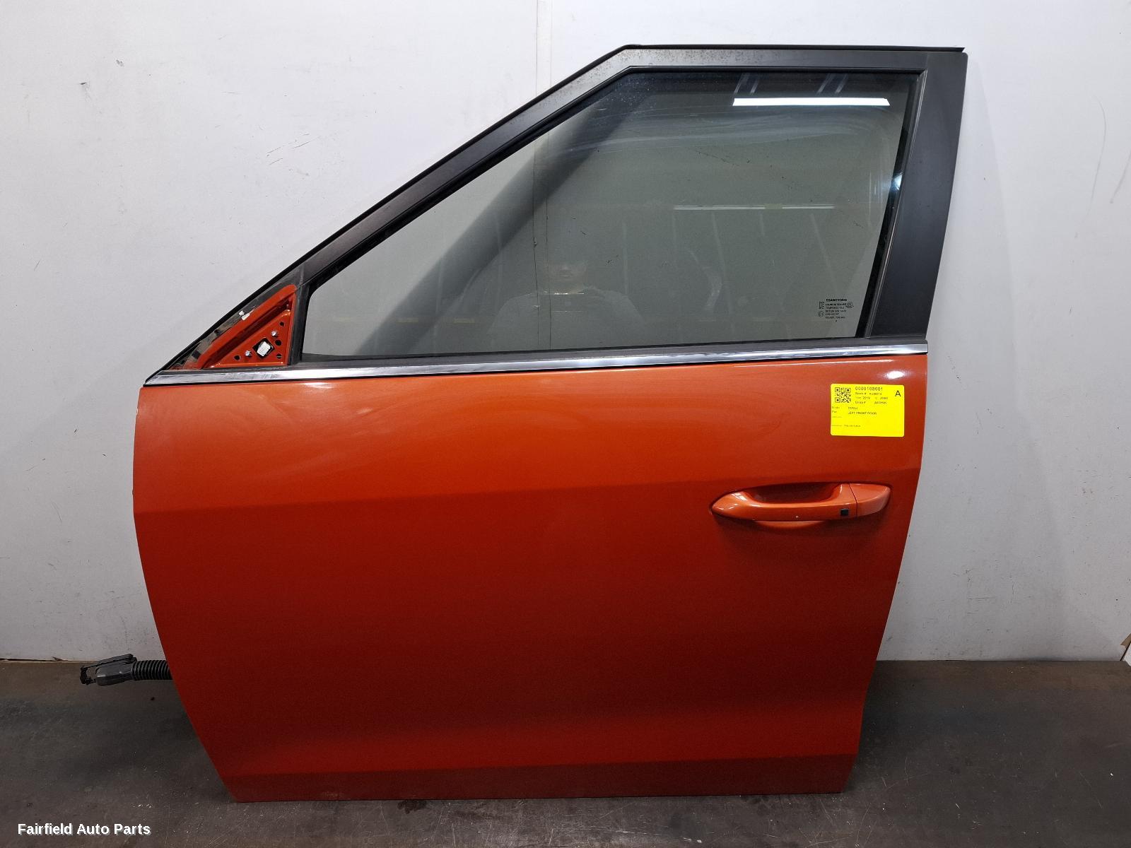 2015-2020 Ssangyong Tivoli Left Front Door