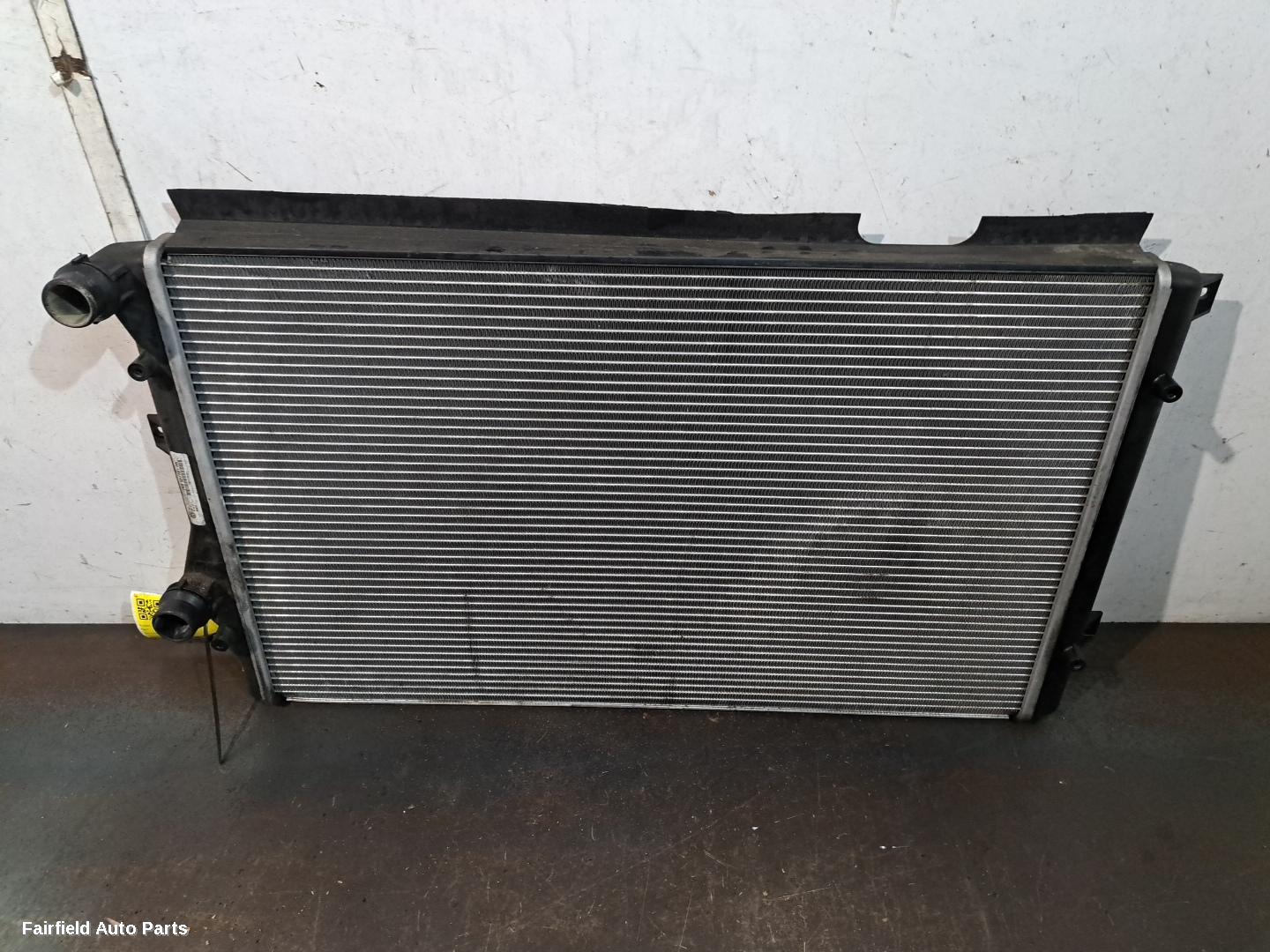 2008-2016 Volkswagen Golf Radiator