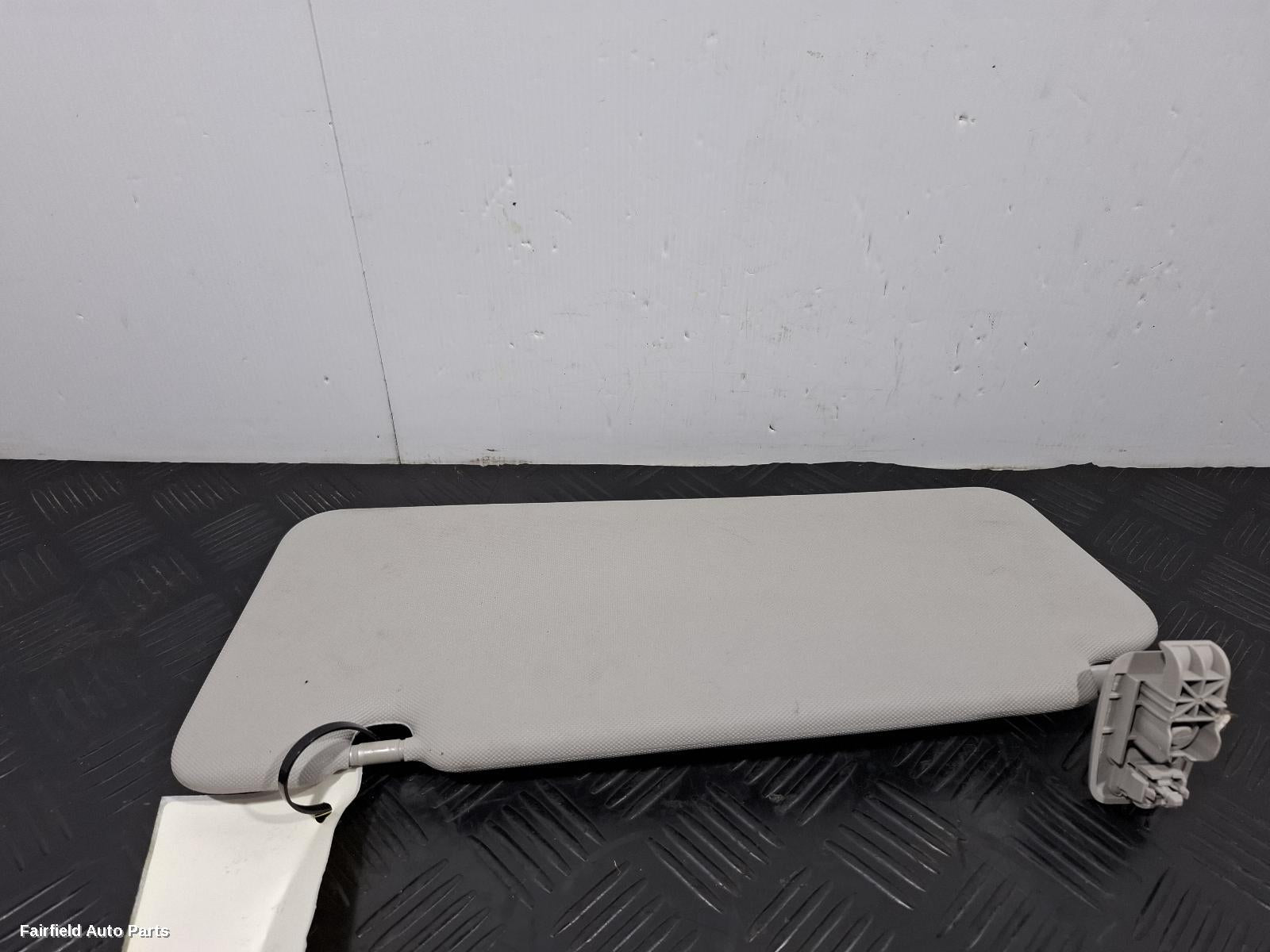 2014-2020 Renault Captur Sunvisor