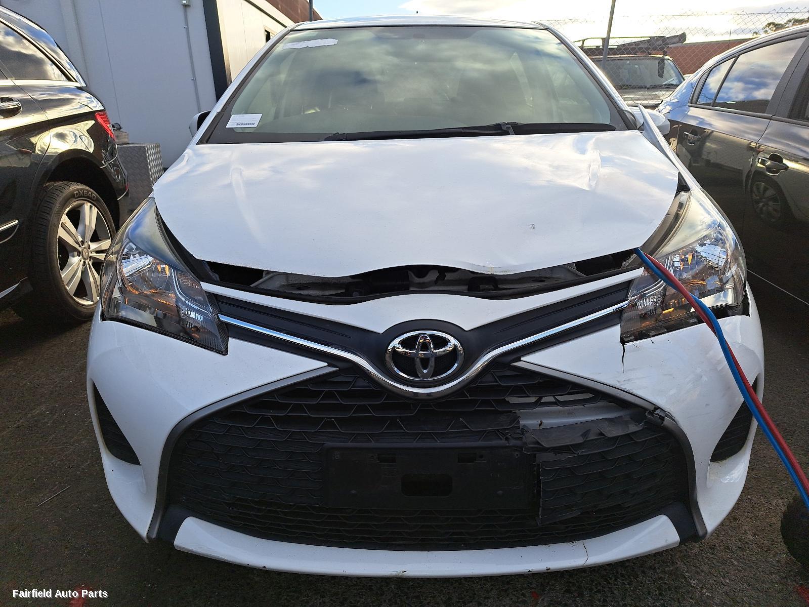 2011-2019 Toyota Yaris Heater Ac Controls