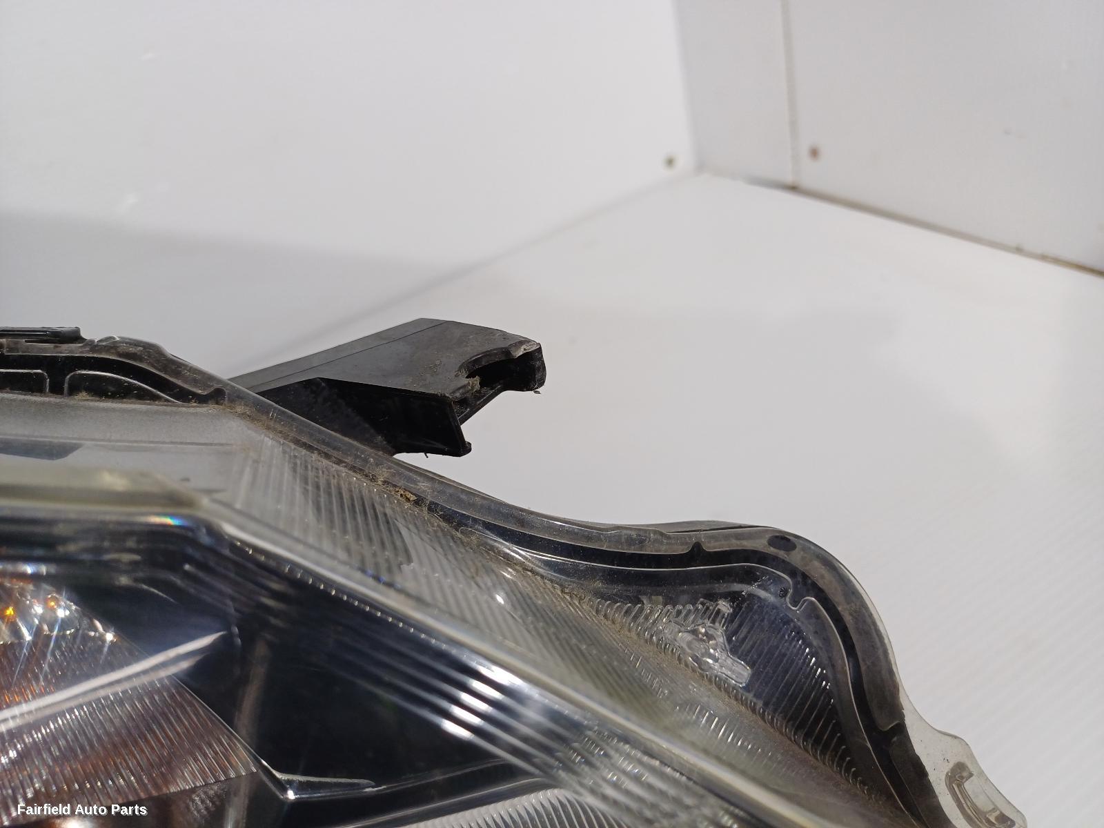 2014-2016 Toyota Yaris Right Headlamp