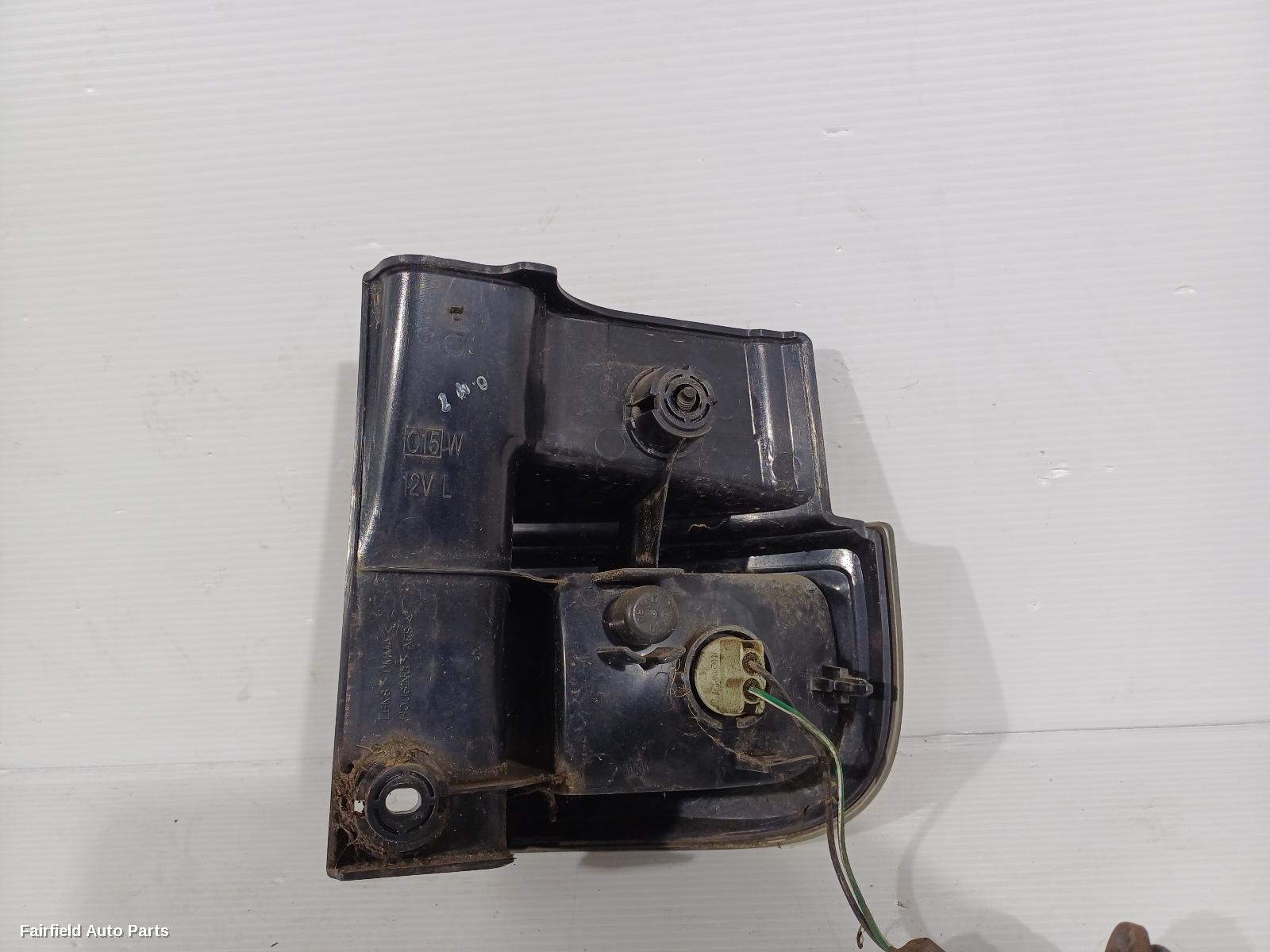 2002-2010 Nissan Elgrand Left Taillight