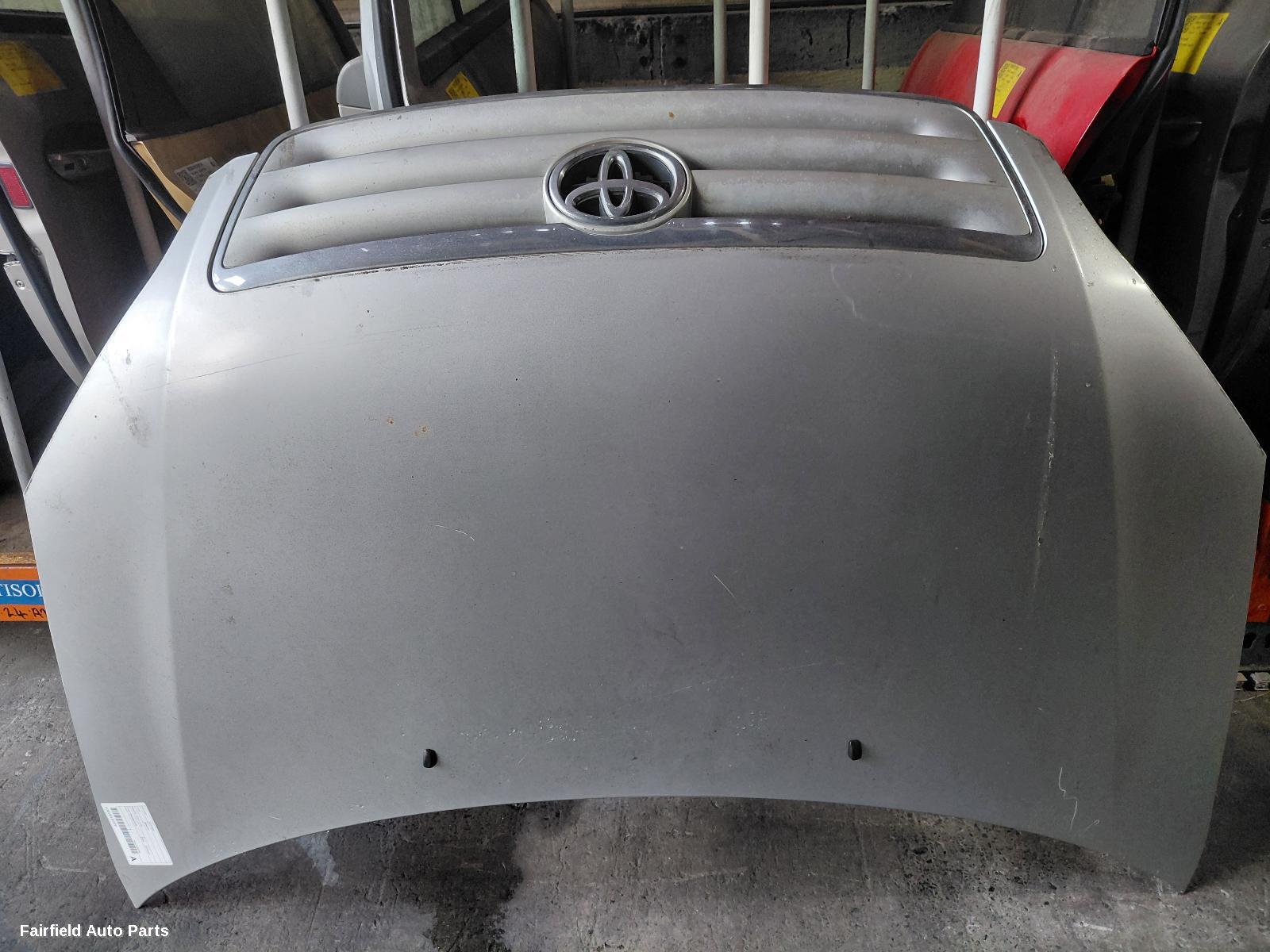 2001-2003 Toyota Avensis Bonnet