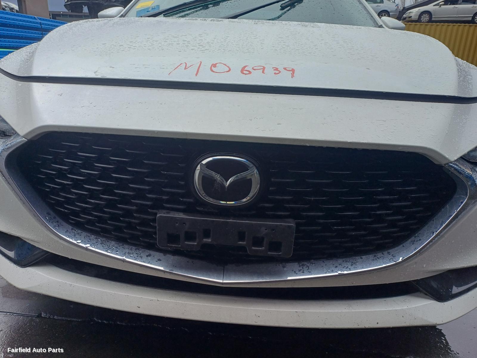 2019-2021 Mazda 3 Rear Garnish