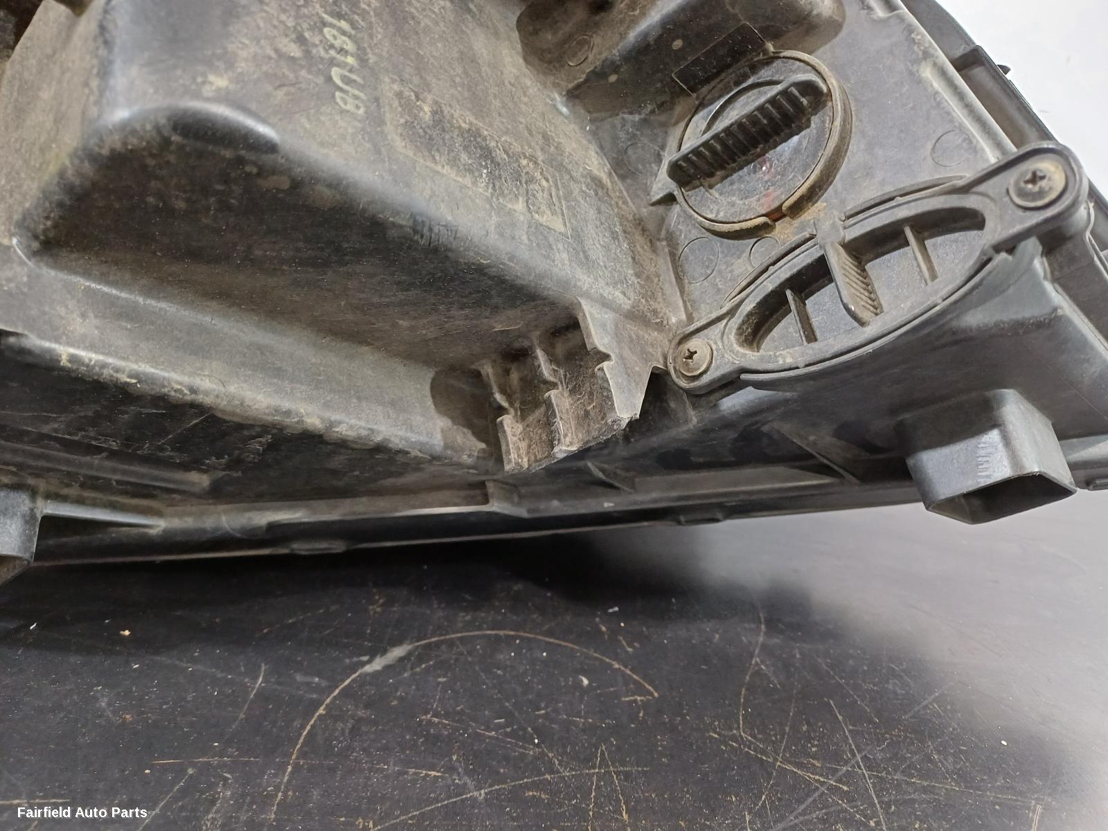 2017-2020 Kia Sorento Left Headlamp
