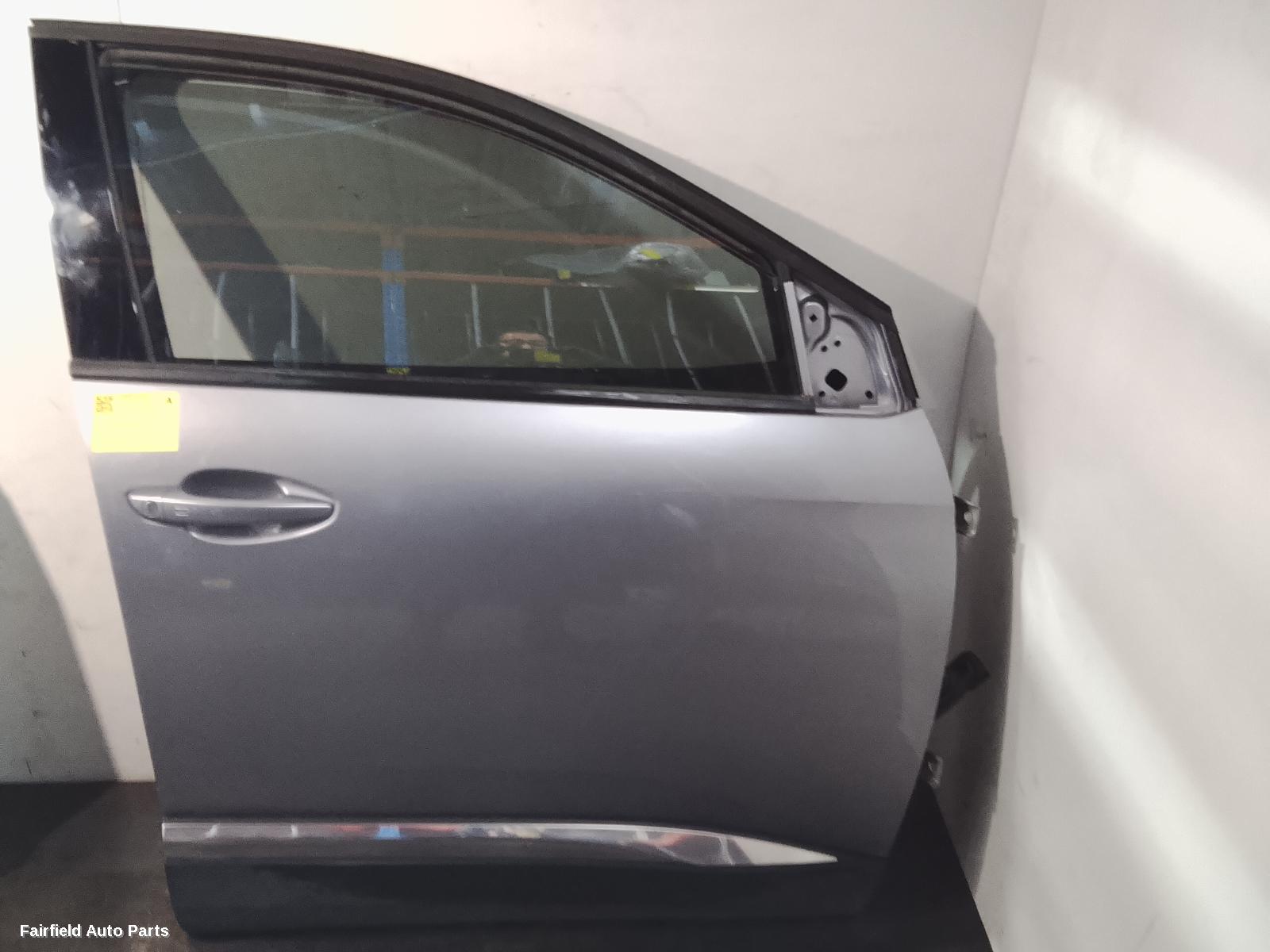 2016-2023 Peugeot 3008 Right Front Door