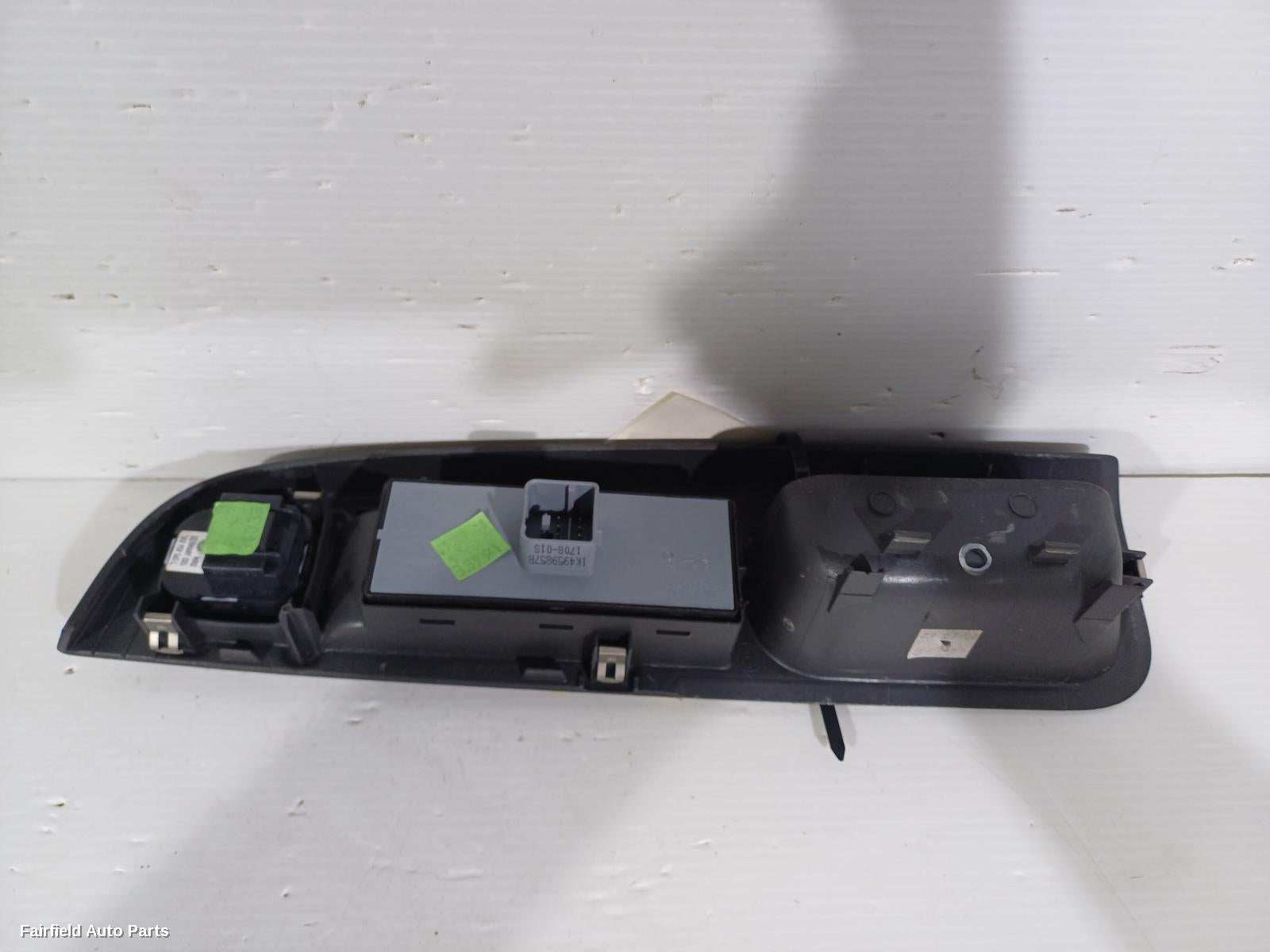 2004-2009 Volkswagen Golf Pwr Dr Wind Switch