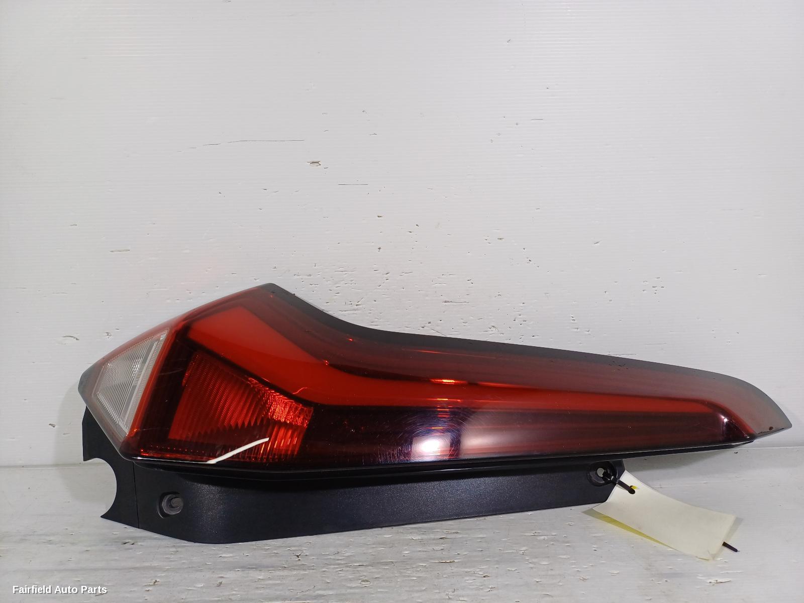 2018-2024 Mg Mg3 Left Taillight