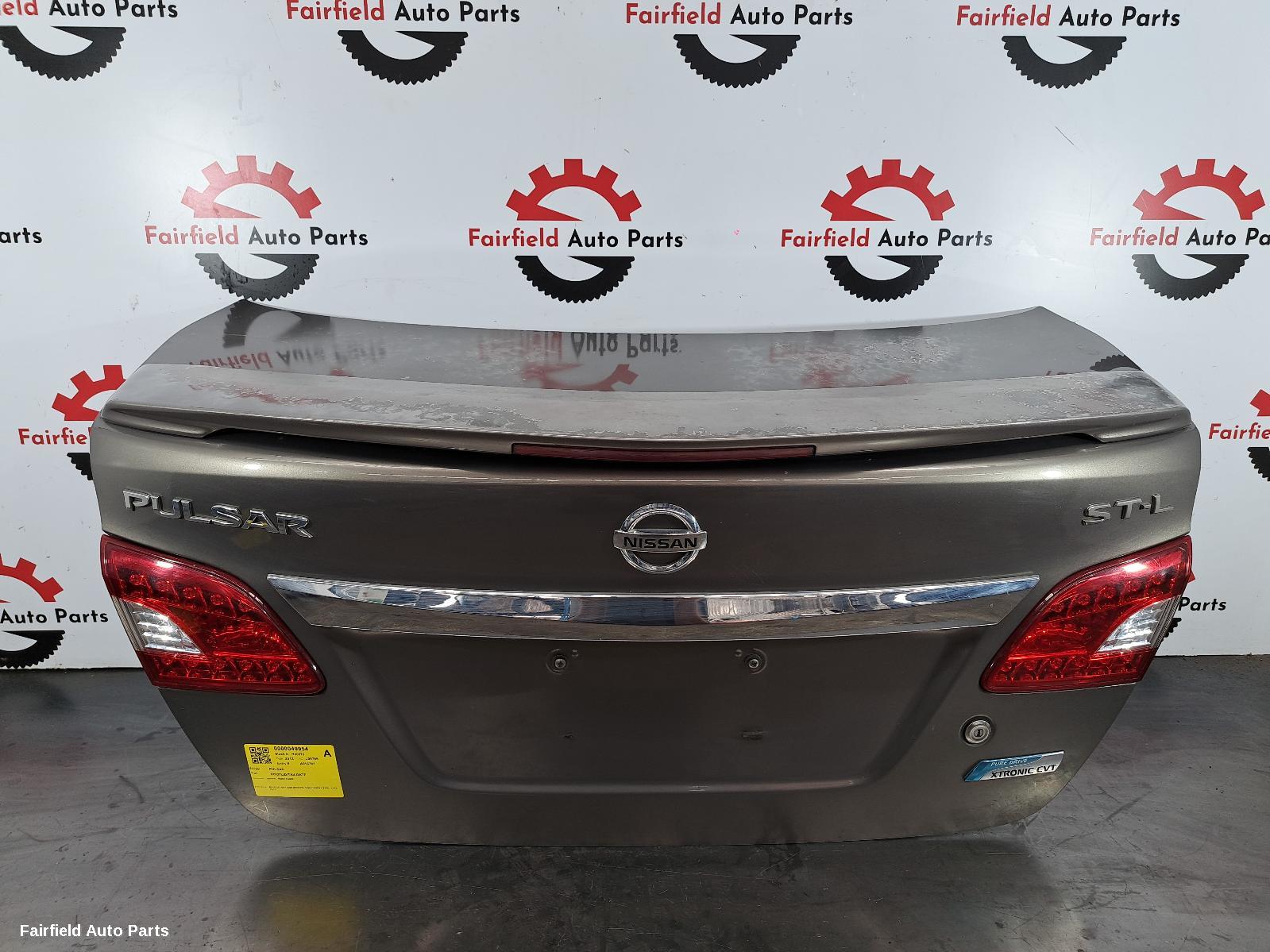 2012-2017 Nissan Pulsar Bootlid Tailgate
