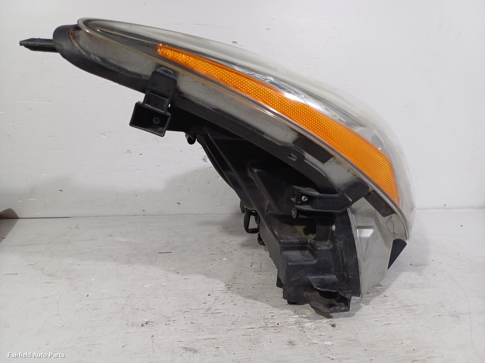 2006-2015 Nissan Skyline Right Headlamp