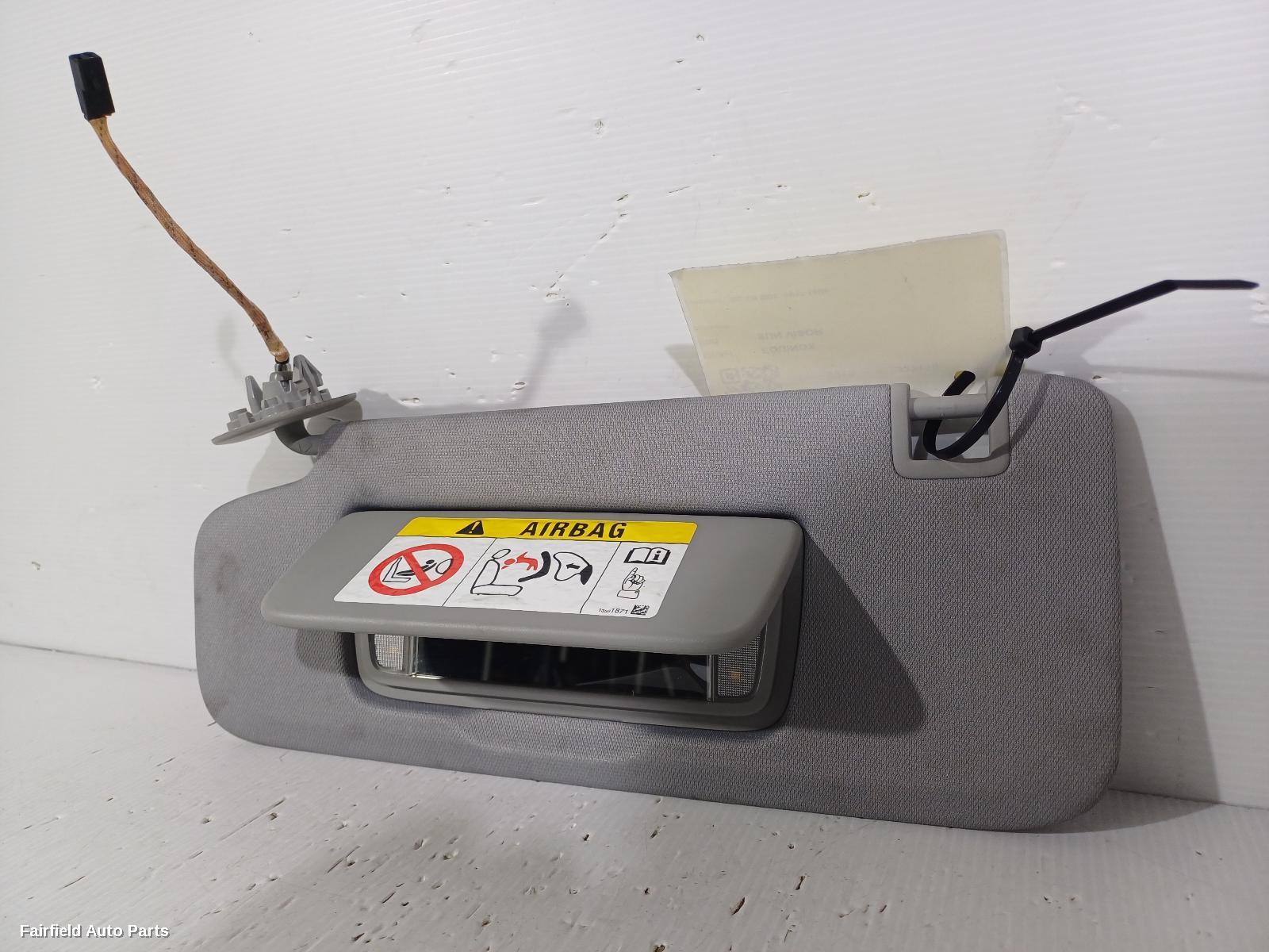 2017-2020 Holden Equinox Sunvisor