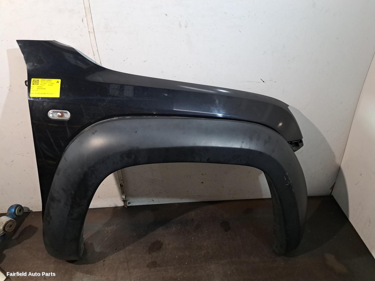 2010-2017 Volkswagen Amarok Right Guard