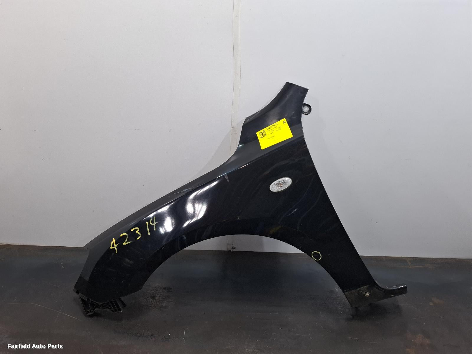 2003-2009 Mazda 3 Left Guard