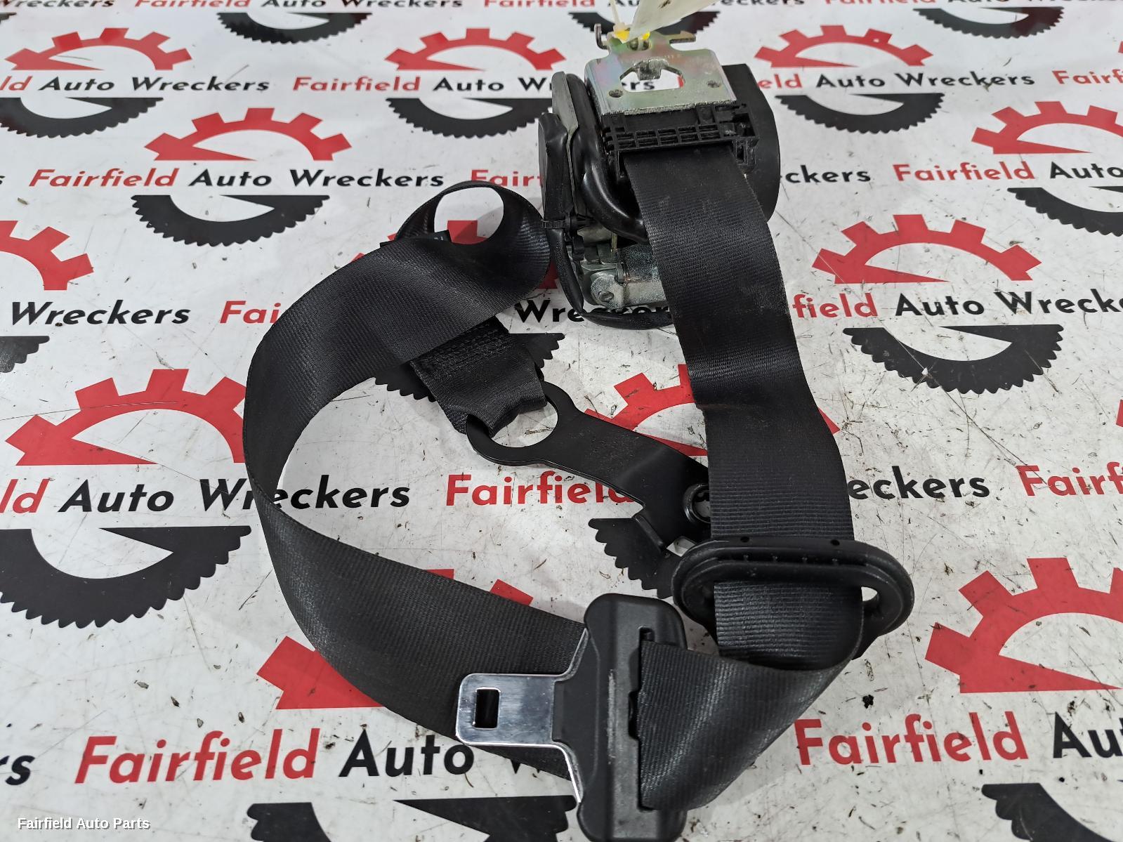 2007-2014 Nissan Dualis Seatbelt Stalk