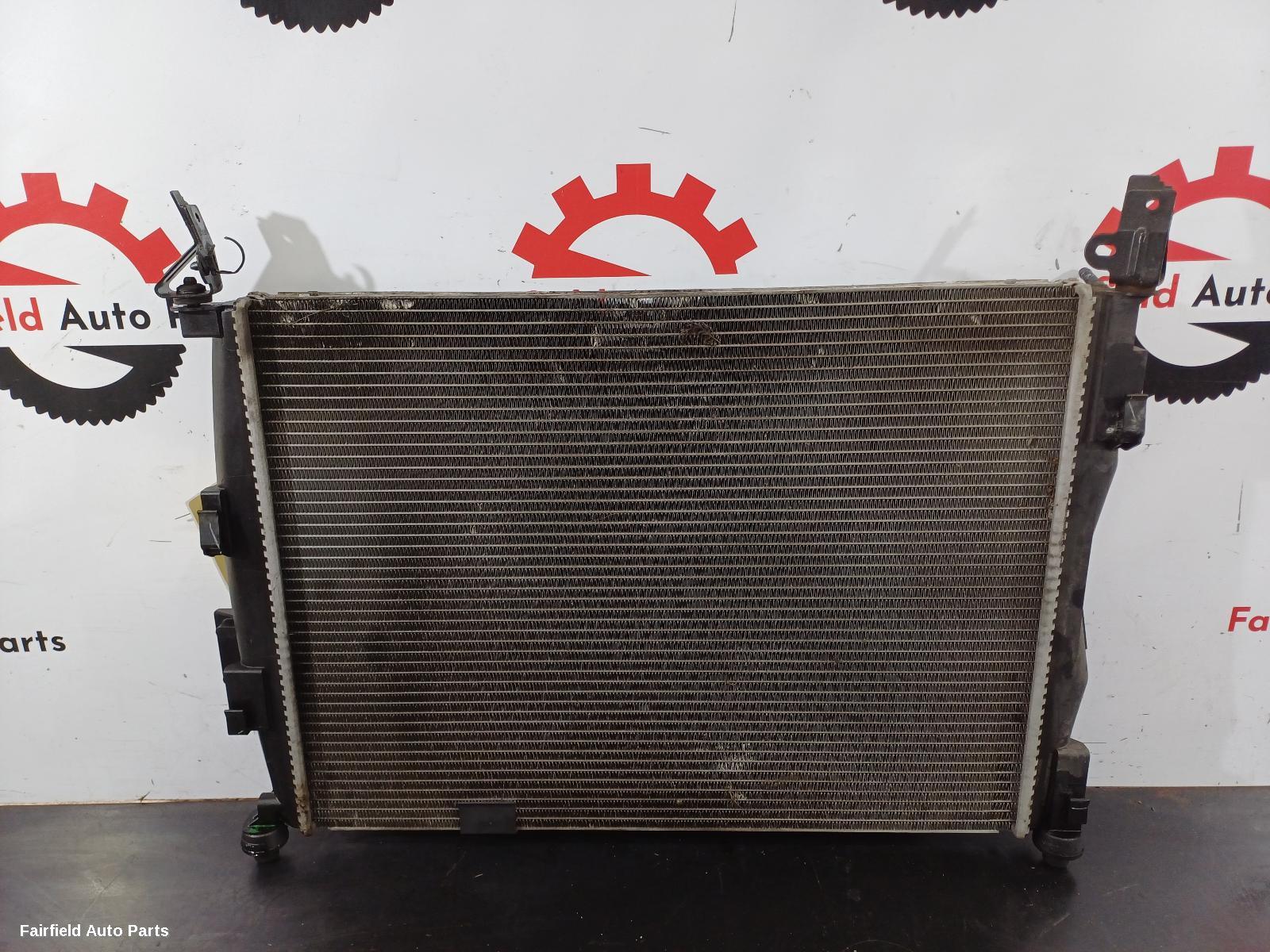 2007-2014 Nissan Dualis Radiator