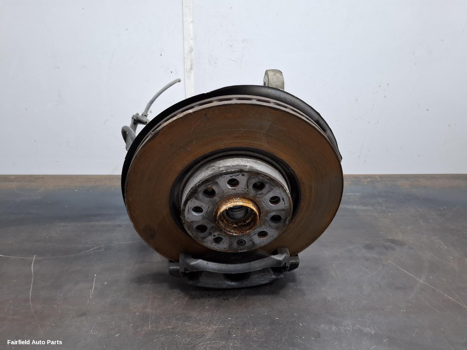 2015-2017 Volkswagen Golf Left Front Hub Assembly