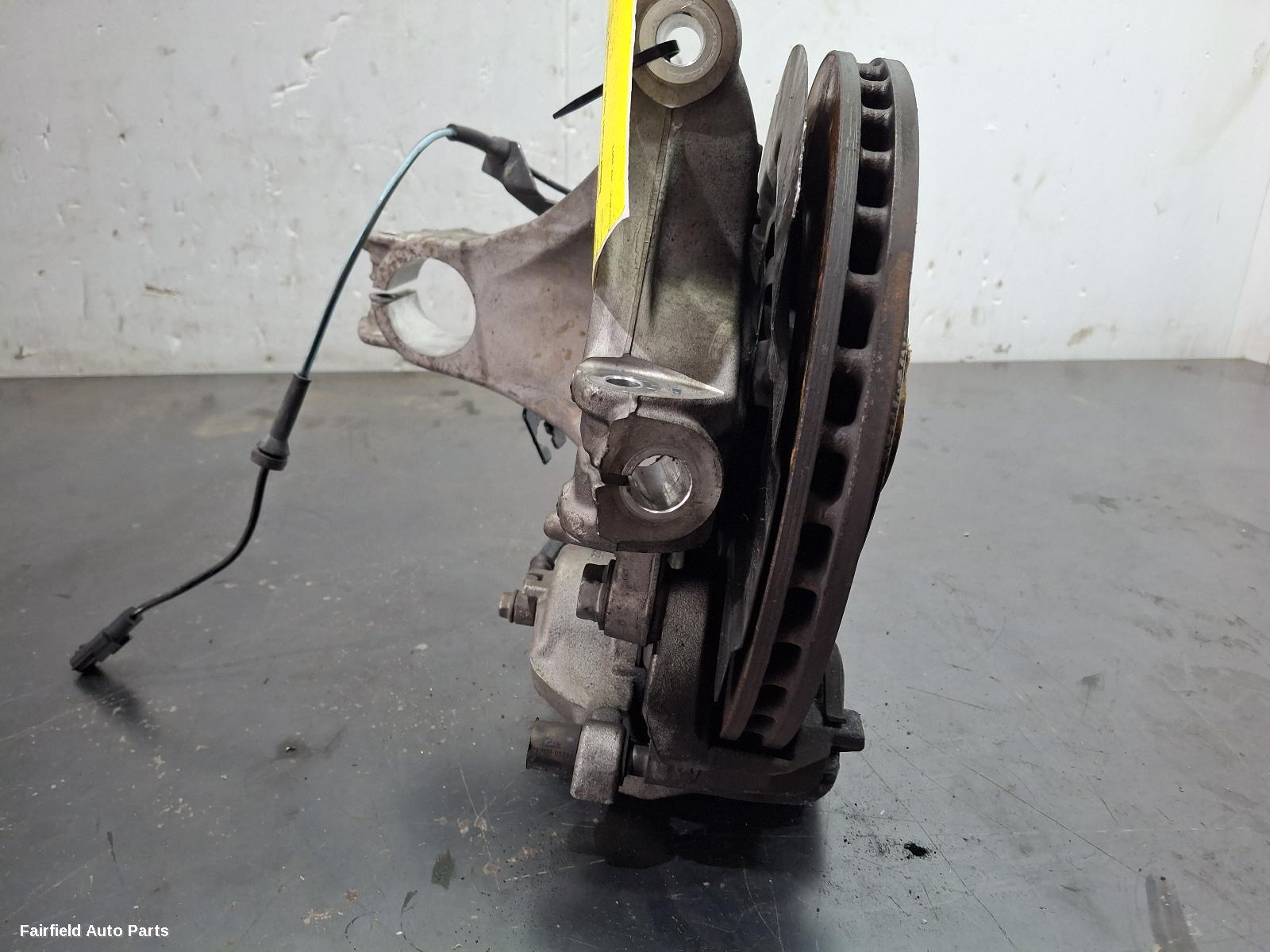 2022-2026 Nissan Qashqai Right Front Hub Assembly
