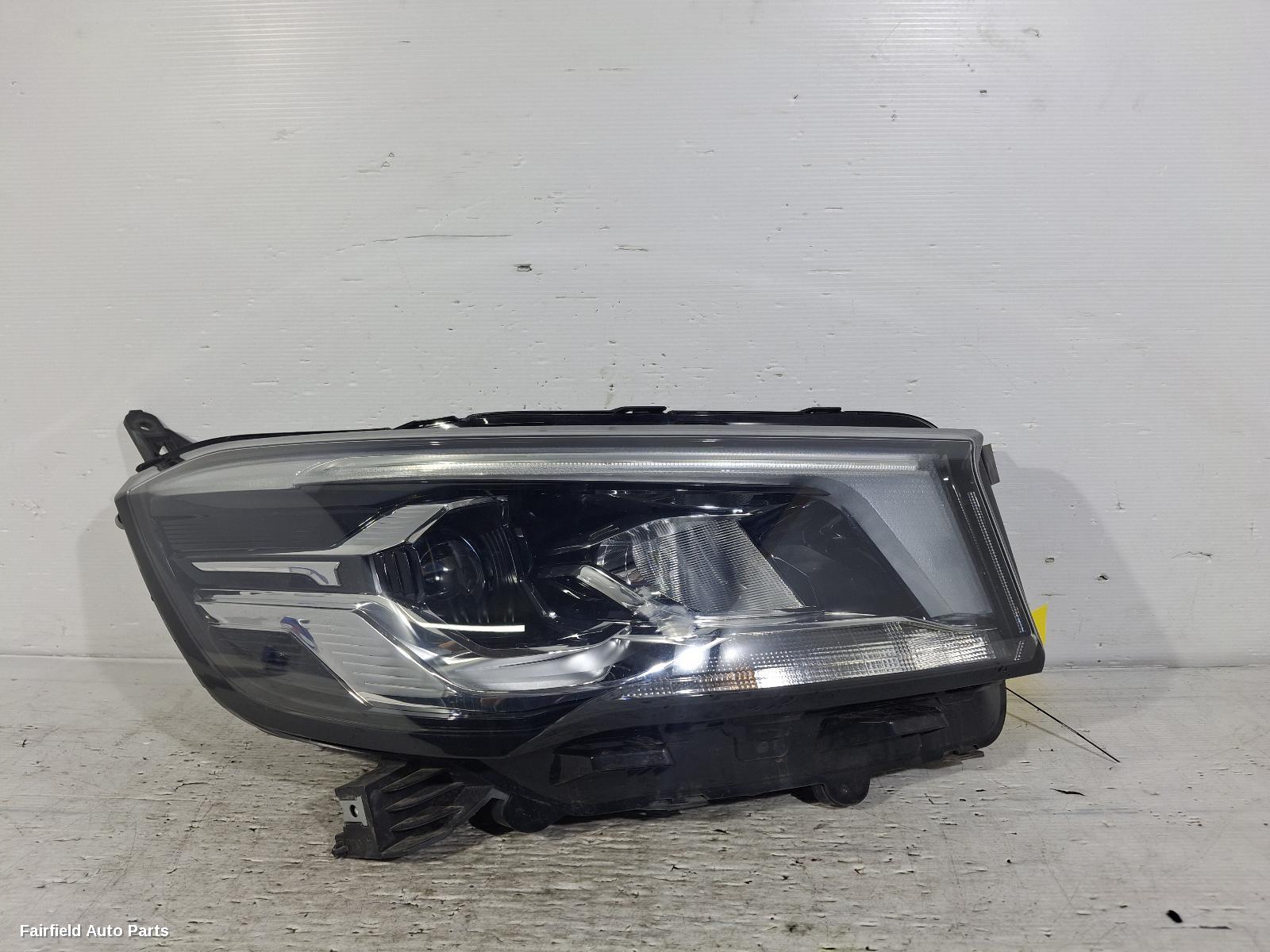 2020-2026 Ldv Deliver 9 Right Headlamp