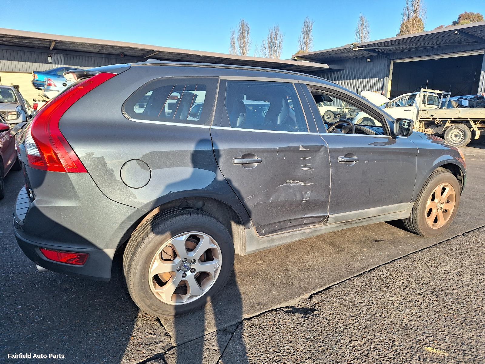2009-2017 Volvo Xc60 Radiator Support