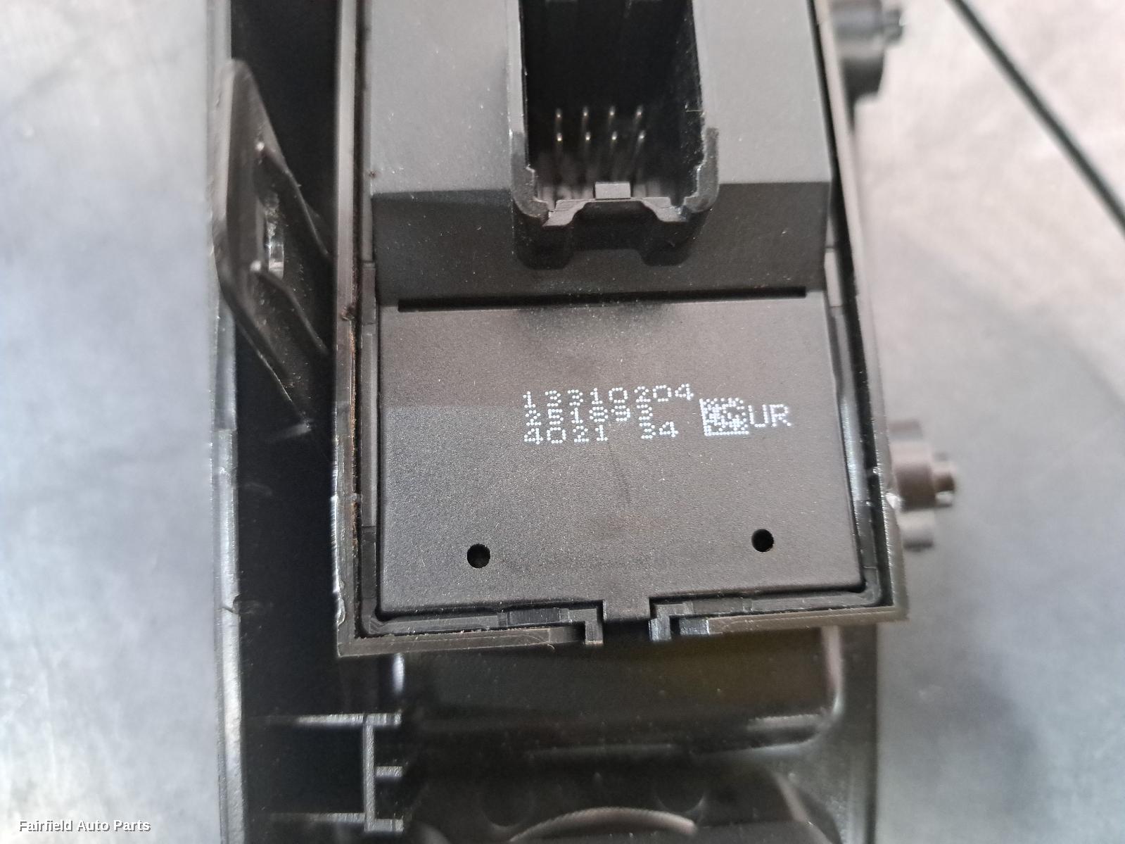 2011-2017 Holden Cruze Pwr Dr Wind Switch
