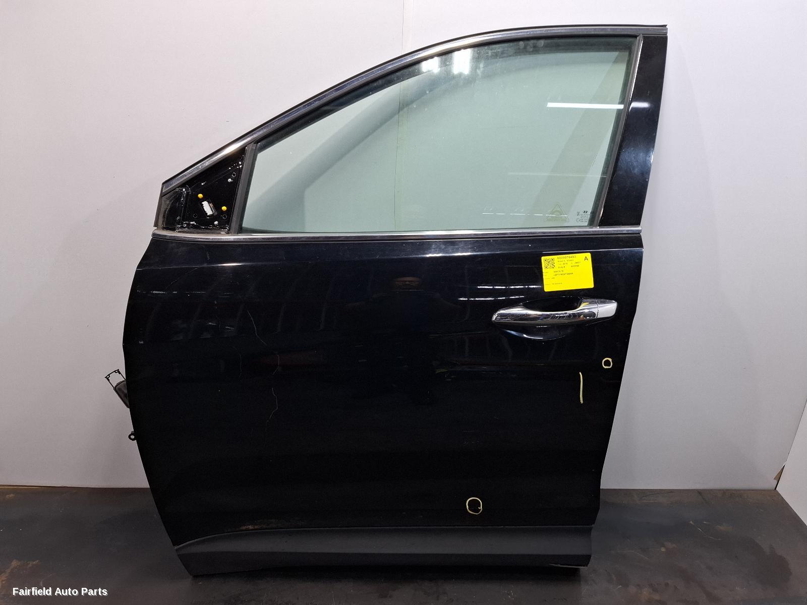 2012-2018 Hyundai Santa Fe Left Front Door