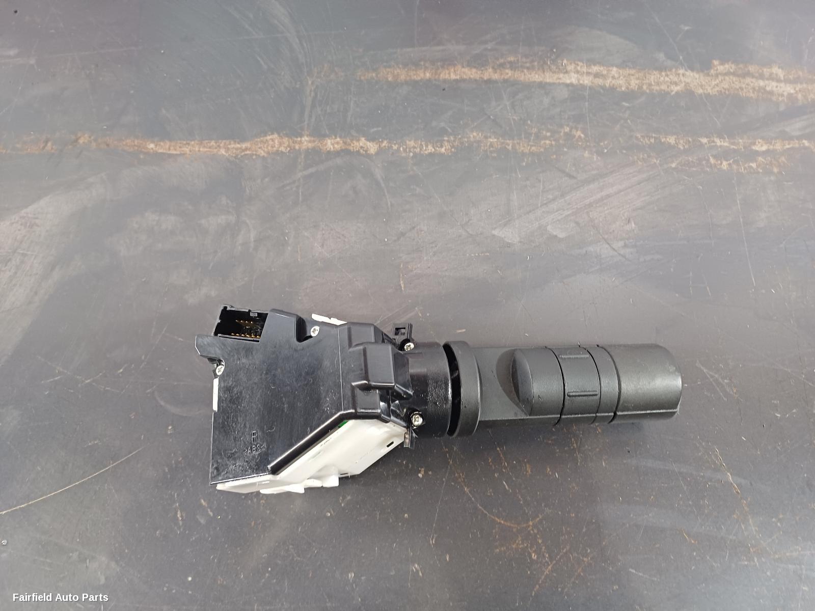 2007-2014 Nissan Dualis Combination Switch