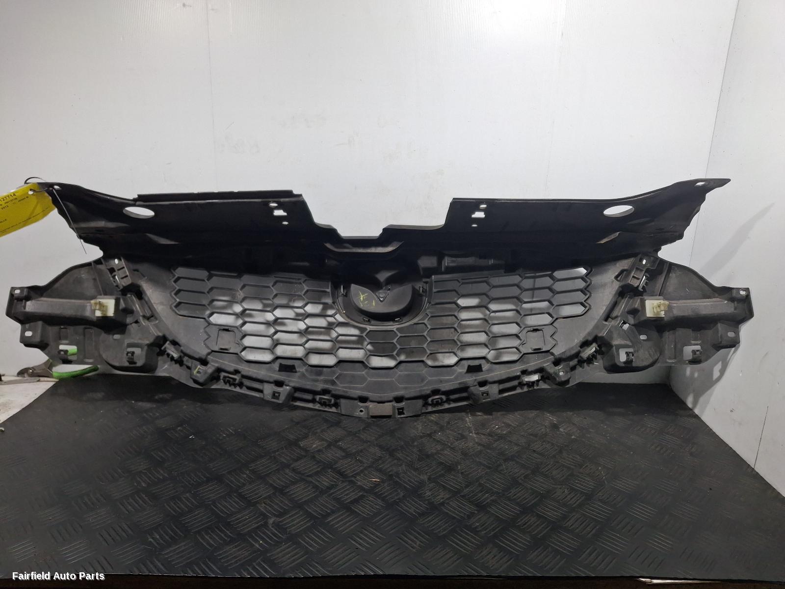 2012-2014 Mazda Cx5 Grille