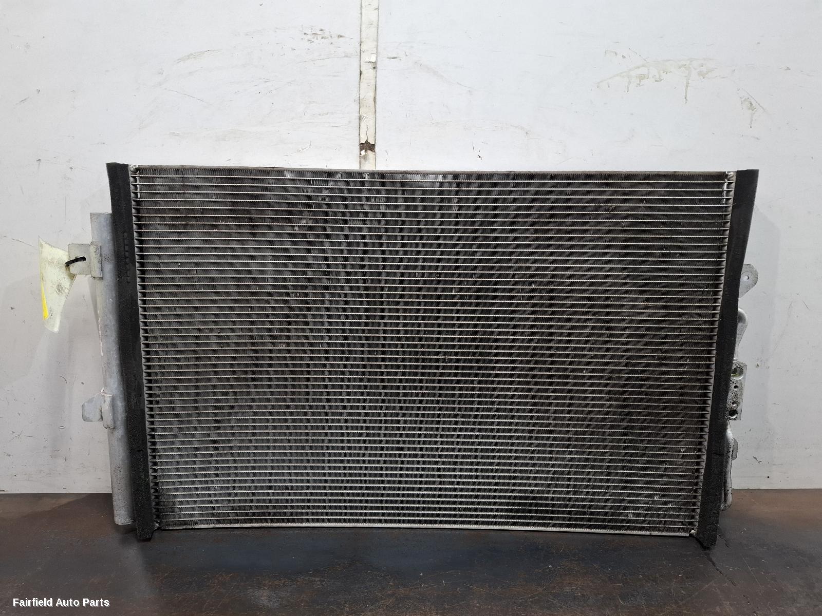 2020-2026 Ldv Deliver 9 A C Condenser