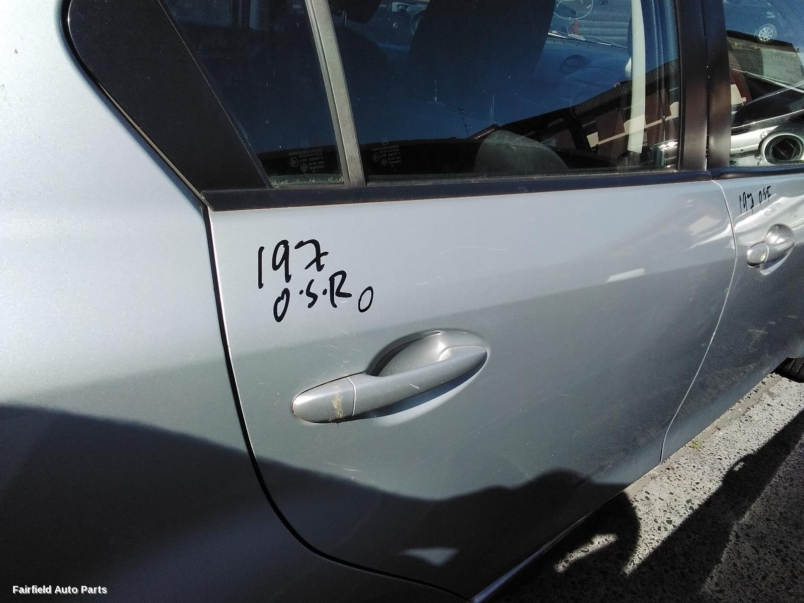 2010-2011 Mazda 2 Right Rear Door Sliding
