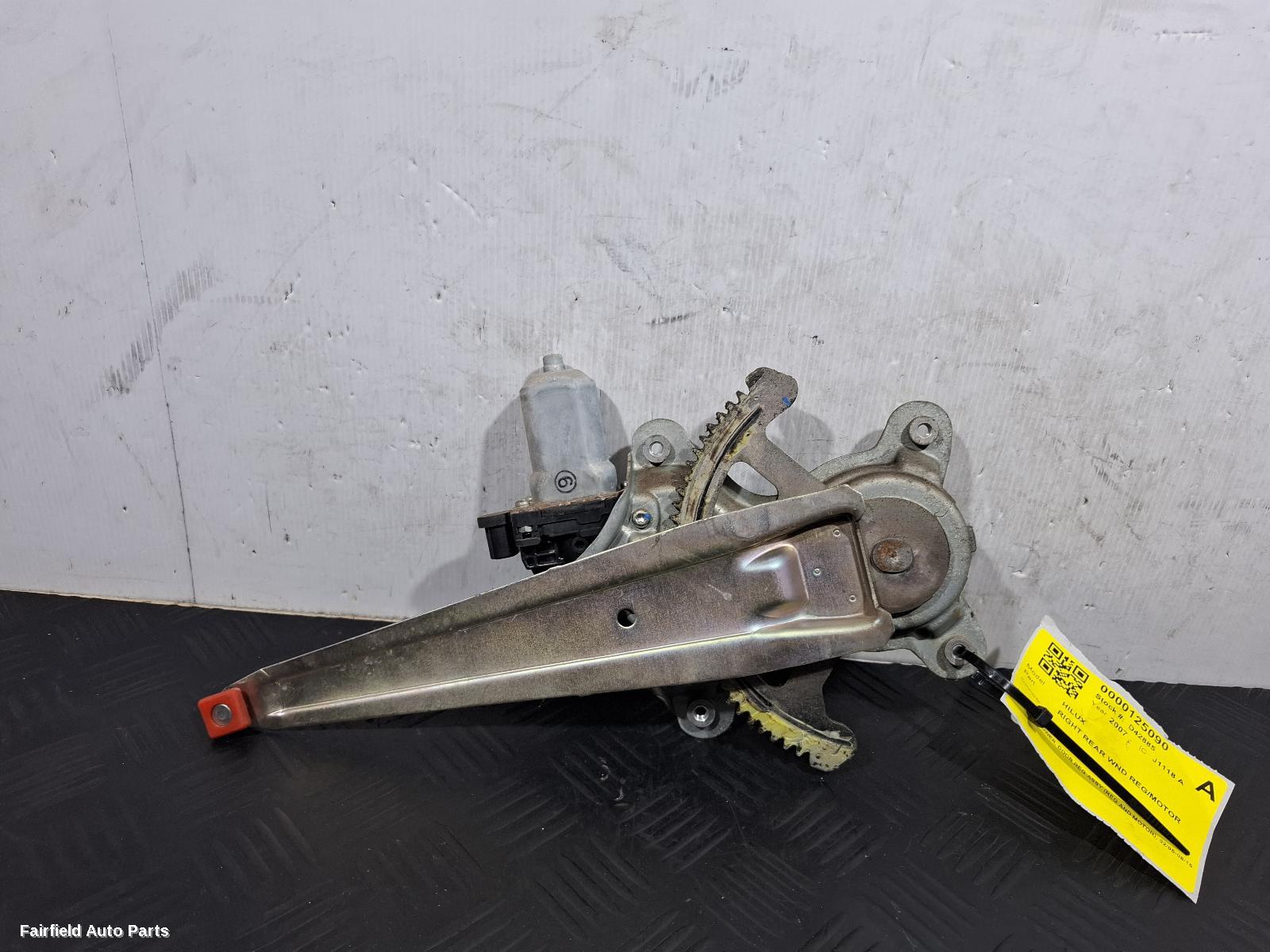 2005-2015 Toyota Hilux Right Rear Wnd Reg Motor