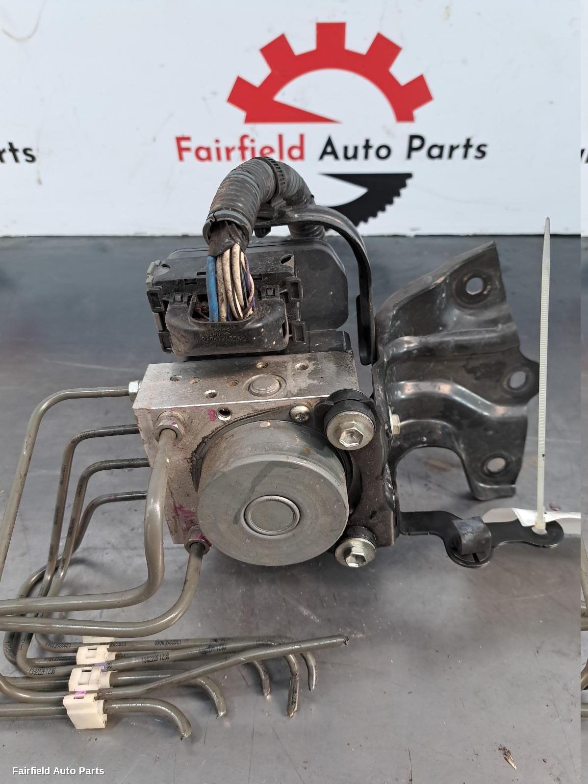 2012-2015 Toyota Corolla Abs Pump Modulator