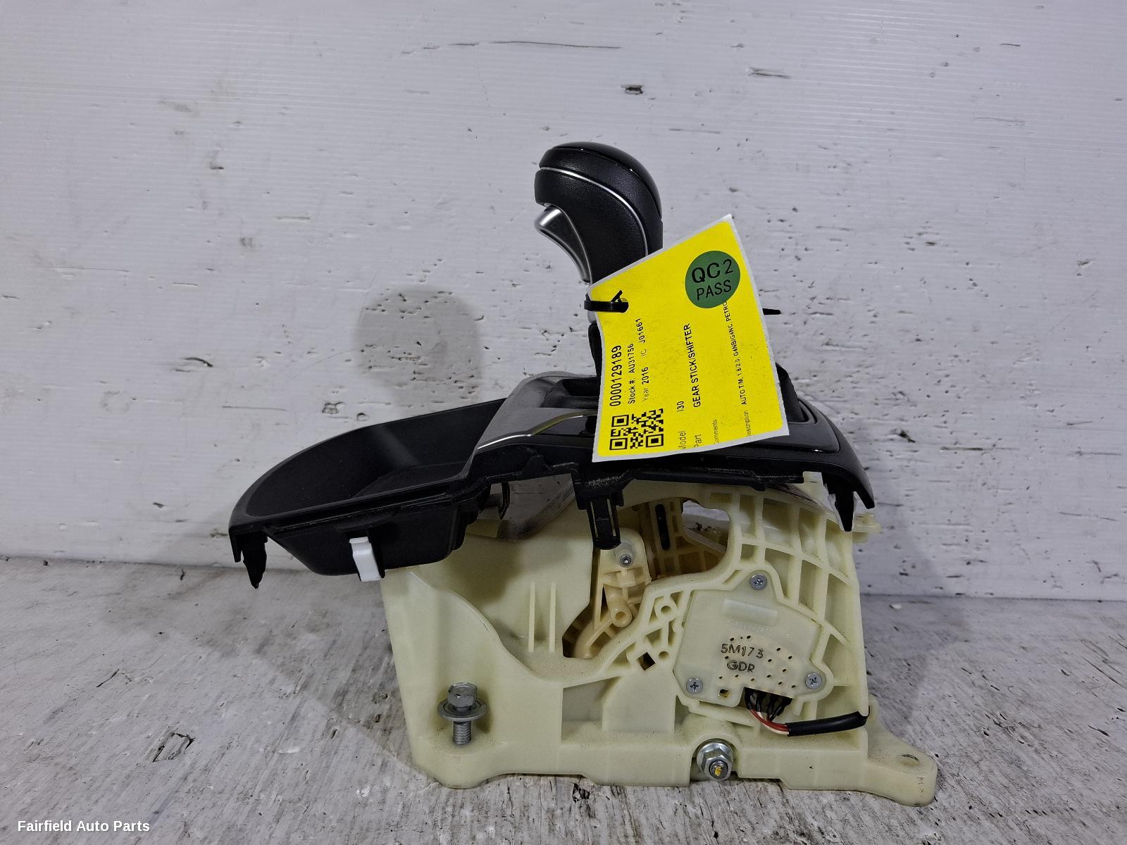 2012-2017 Hyundai I30 Gear Stick Shifter
