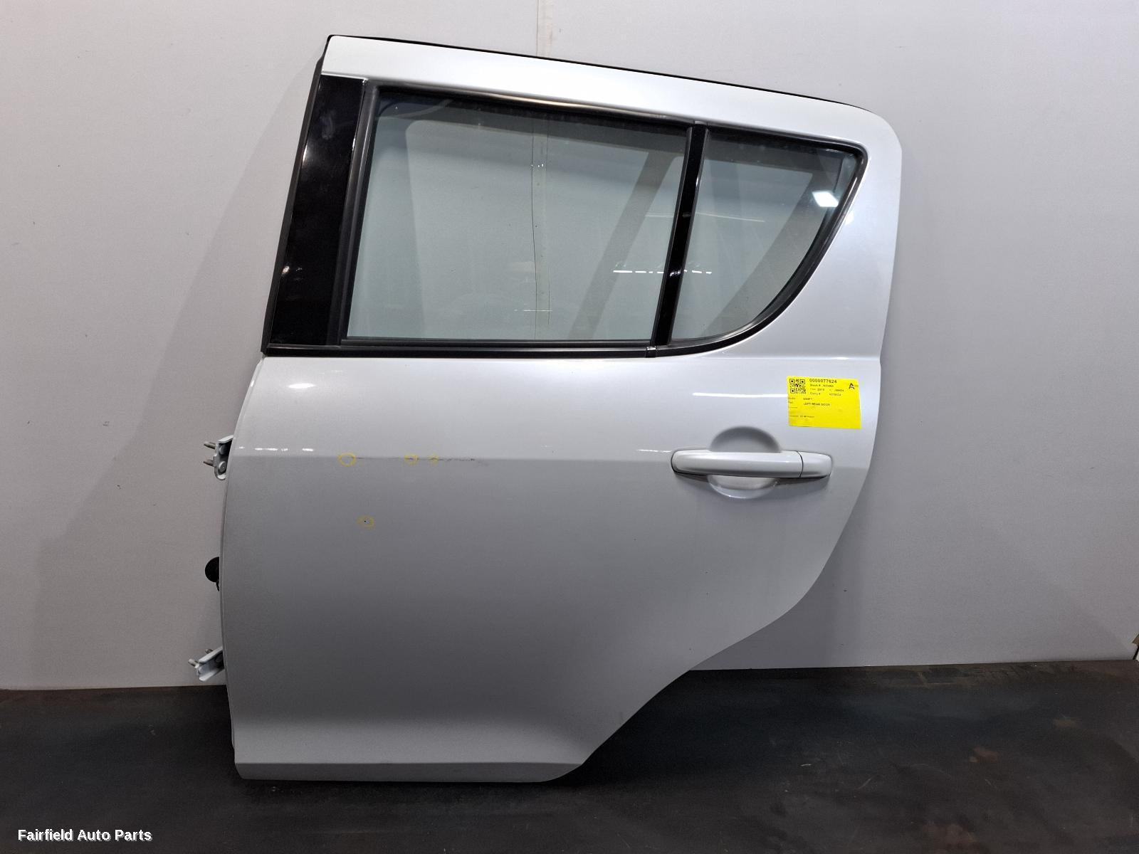 2010-2017 Suzuki Swift Left Rear Door Sliding