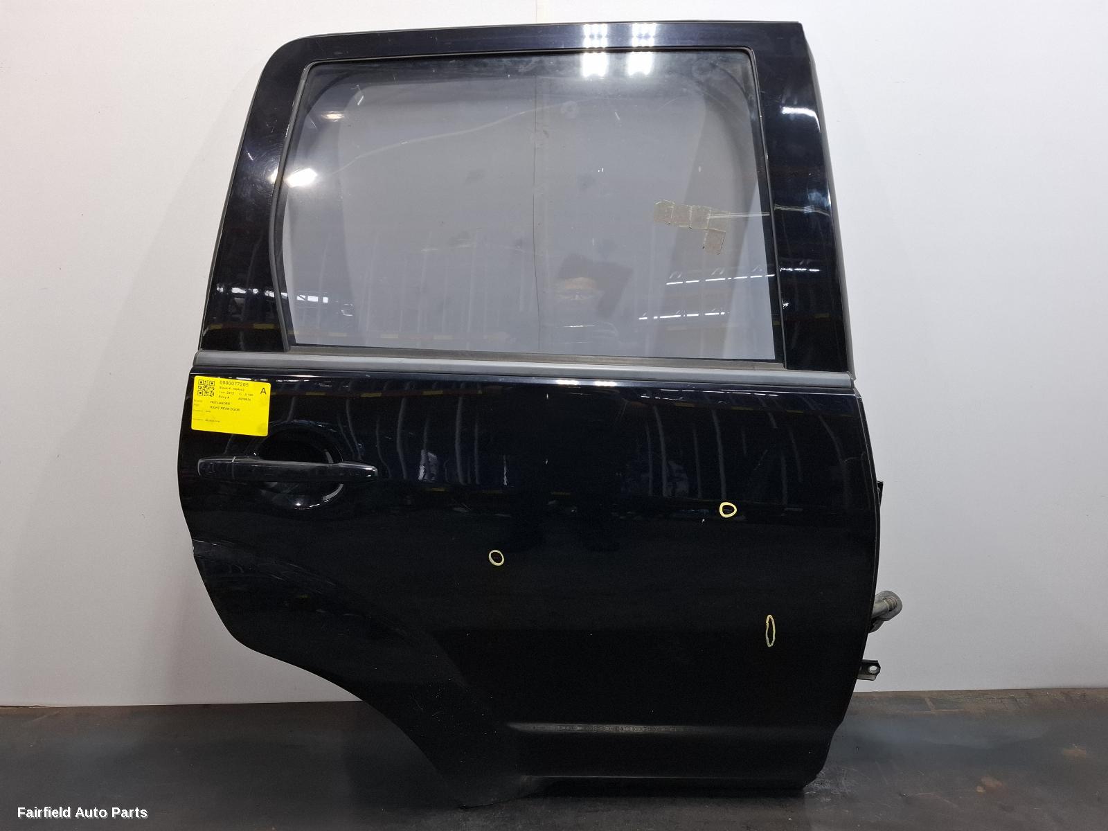 2009-2012 Mitsubishi Outlander Right Rear Door Sliding