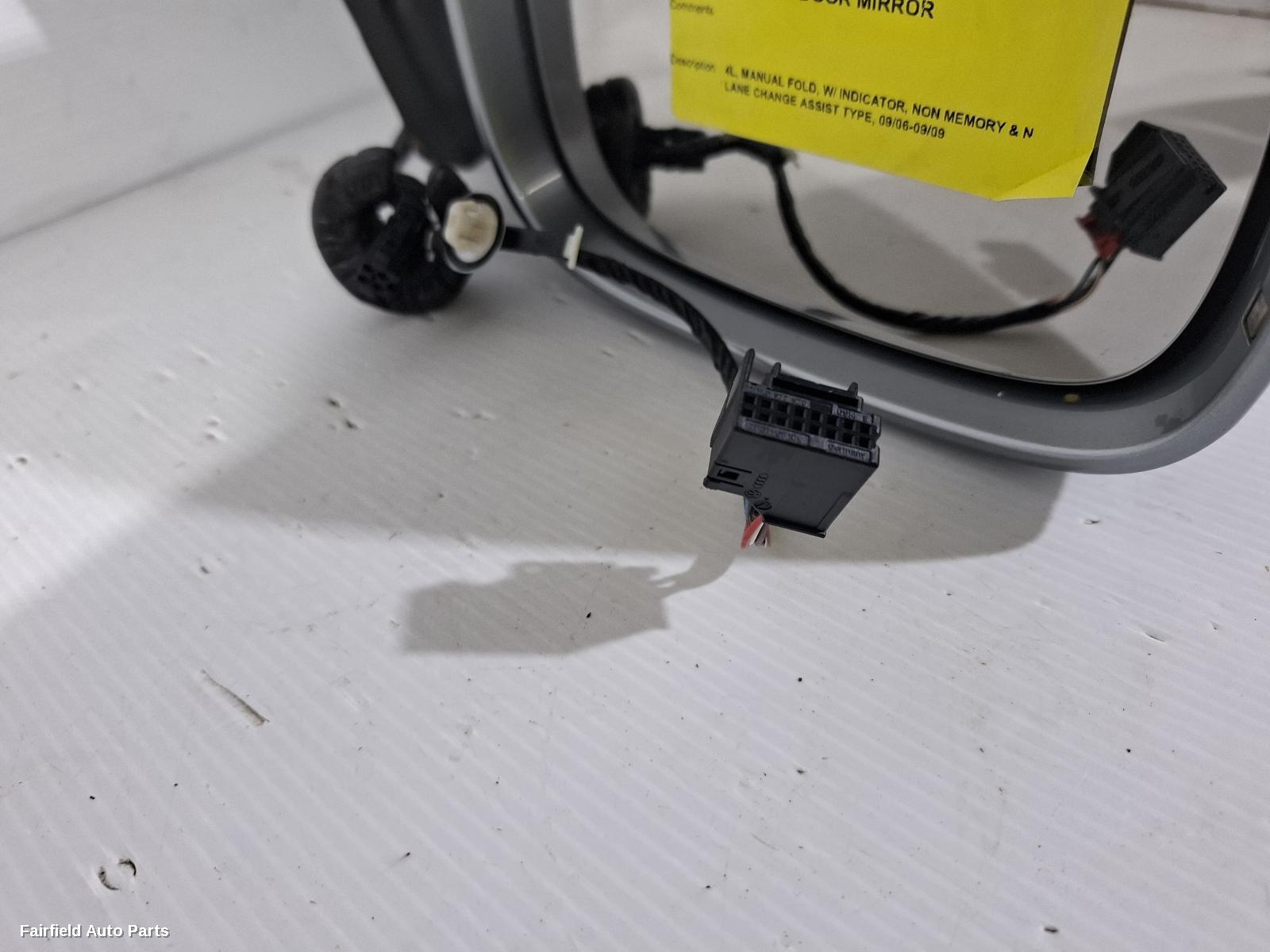 2006-2009 Audi Q7 Right Door Mirror