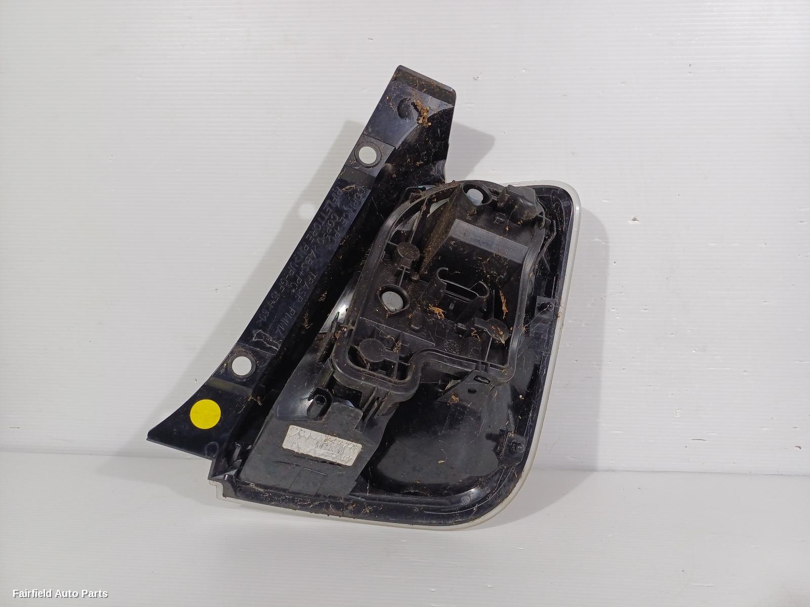 2008-2015 Fiat 500 Left Taillight