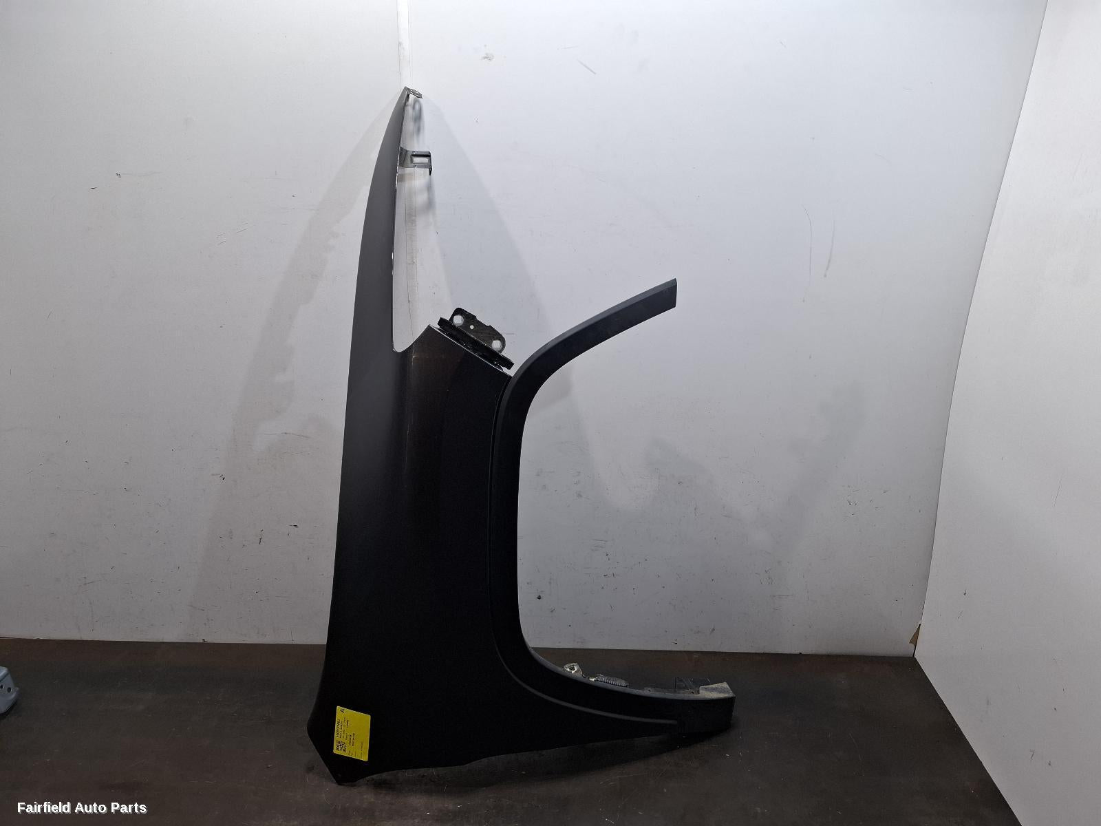 2014-2018 Jeep Cherokee Right Guard