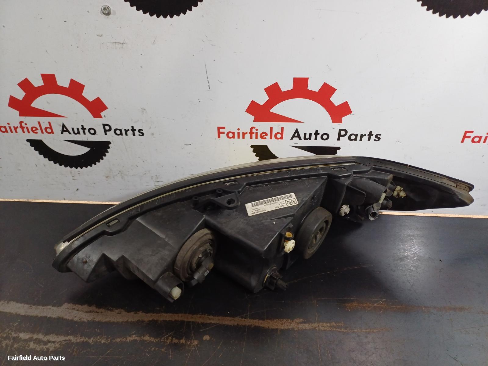 2002-2004 Toyota Camry Right Headlamp