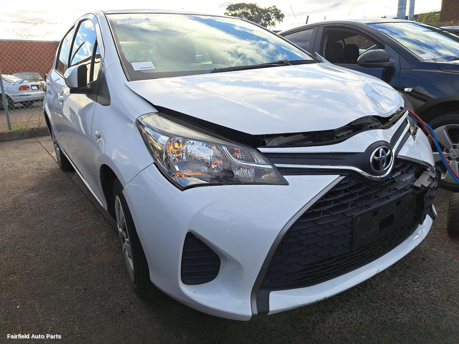 2011-2019 Toyota Yaris Radio Cd Dvd Sat Tv